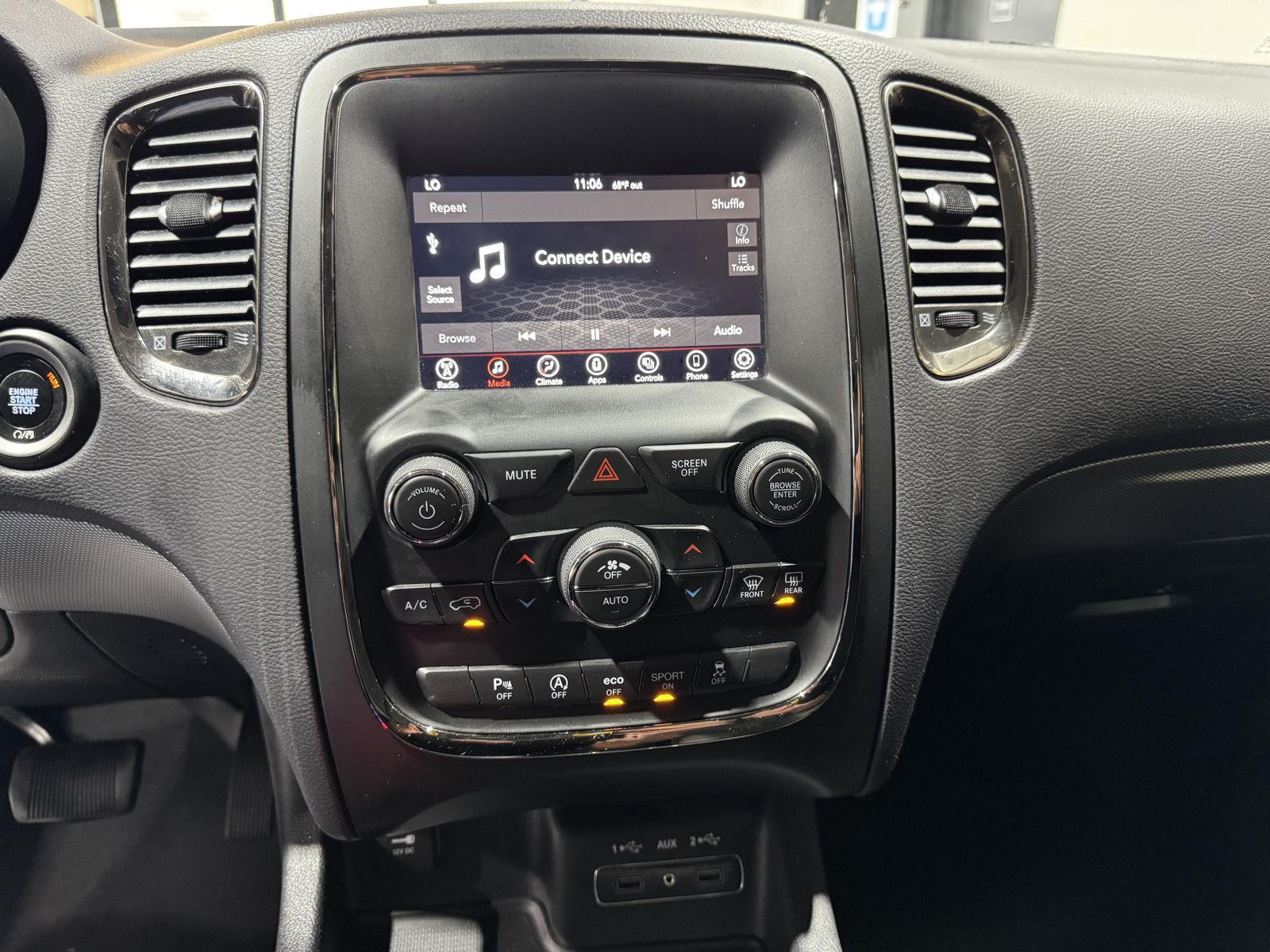 Vehicle photo 34