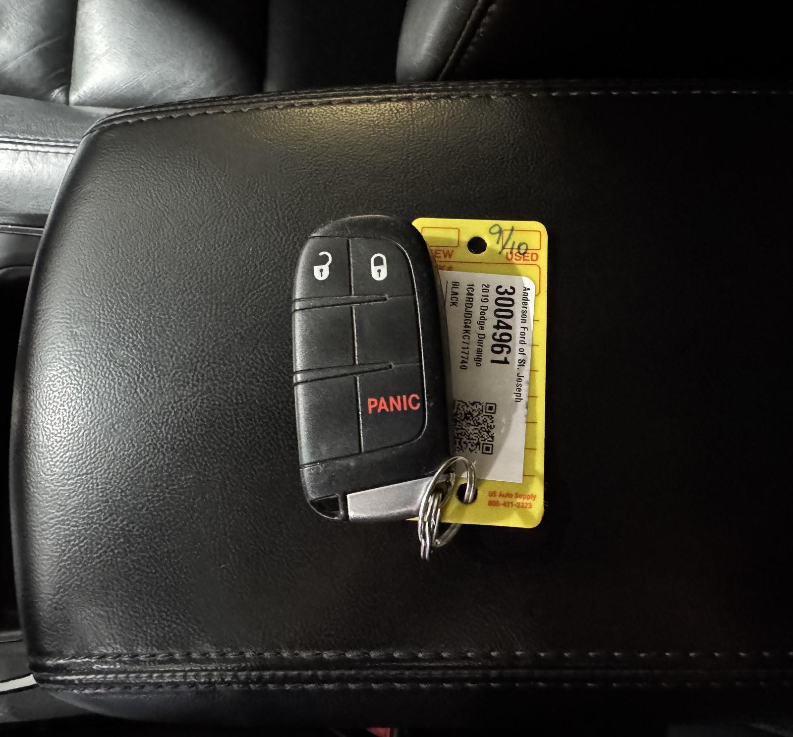 Vehicle photo 46