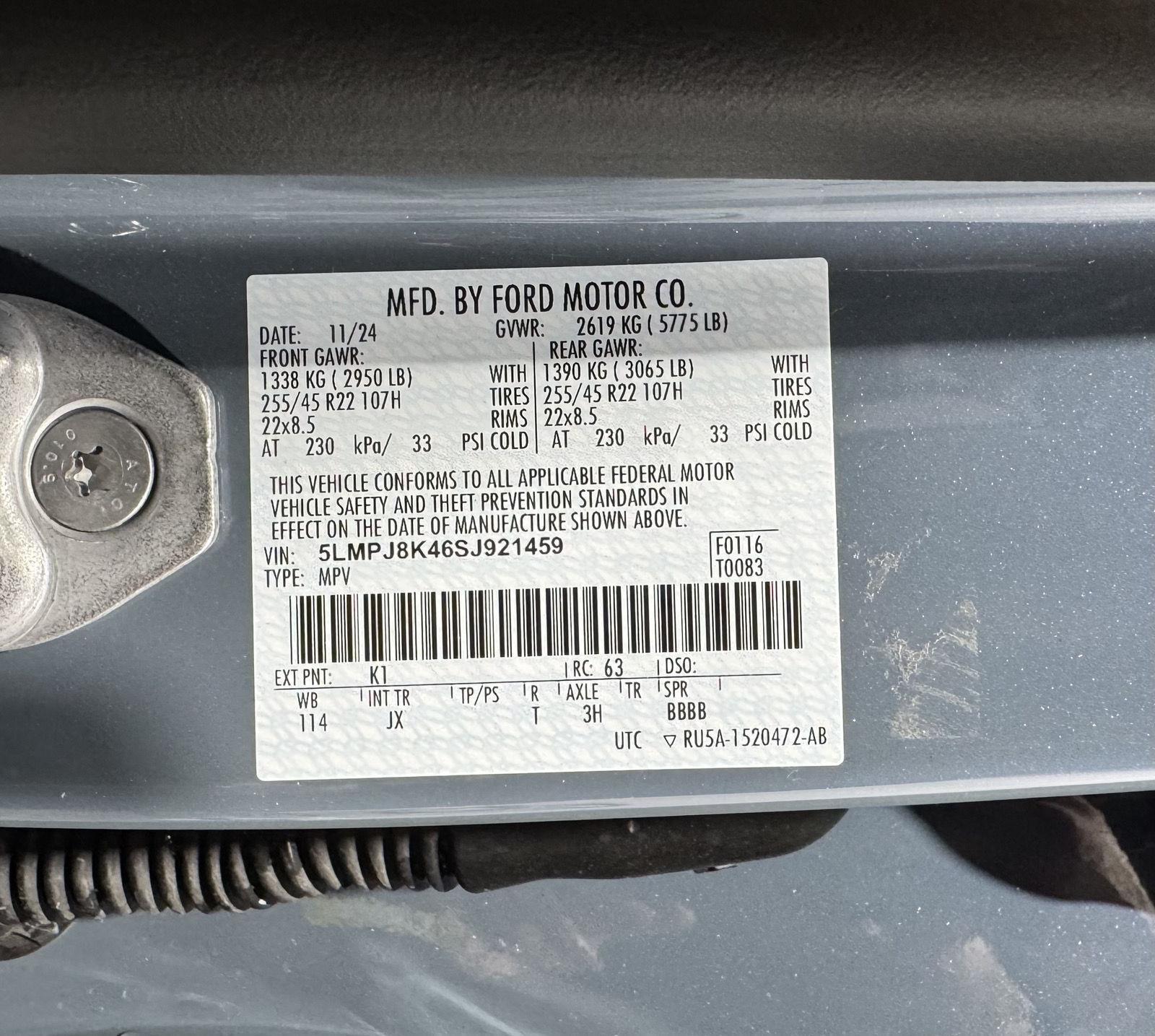 Vehicle photo 45