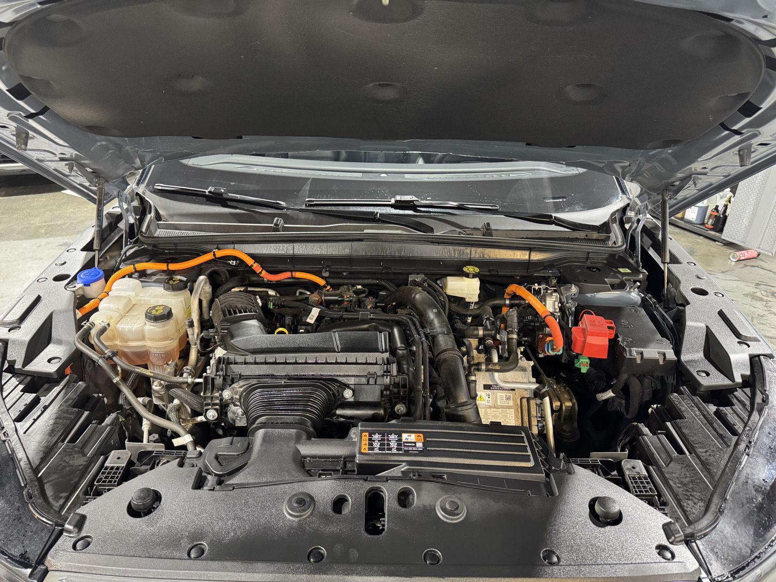 Vehicle photo 47