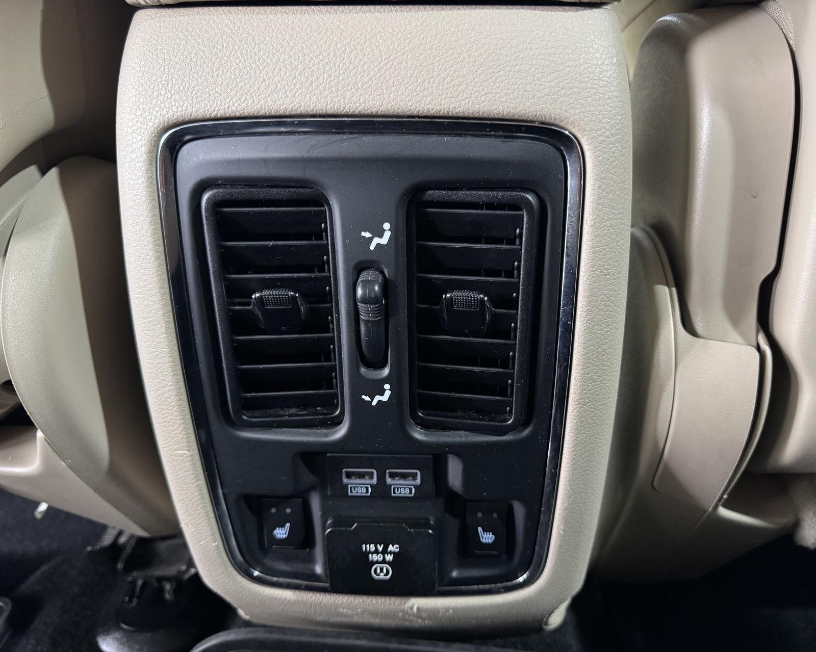 Vehicle photo 38
