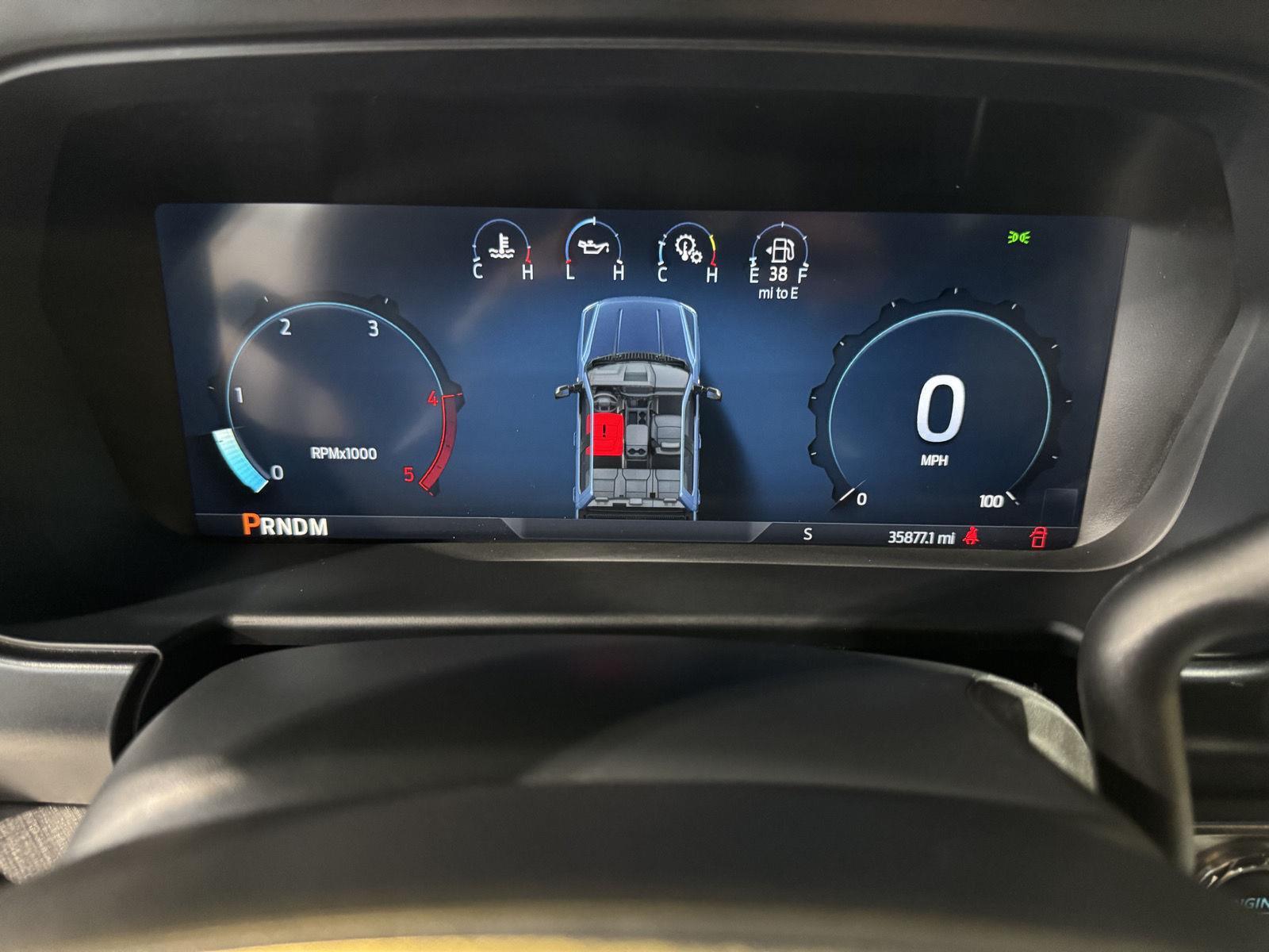 Vehicle photo 3