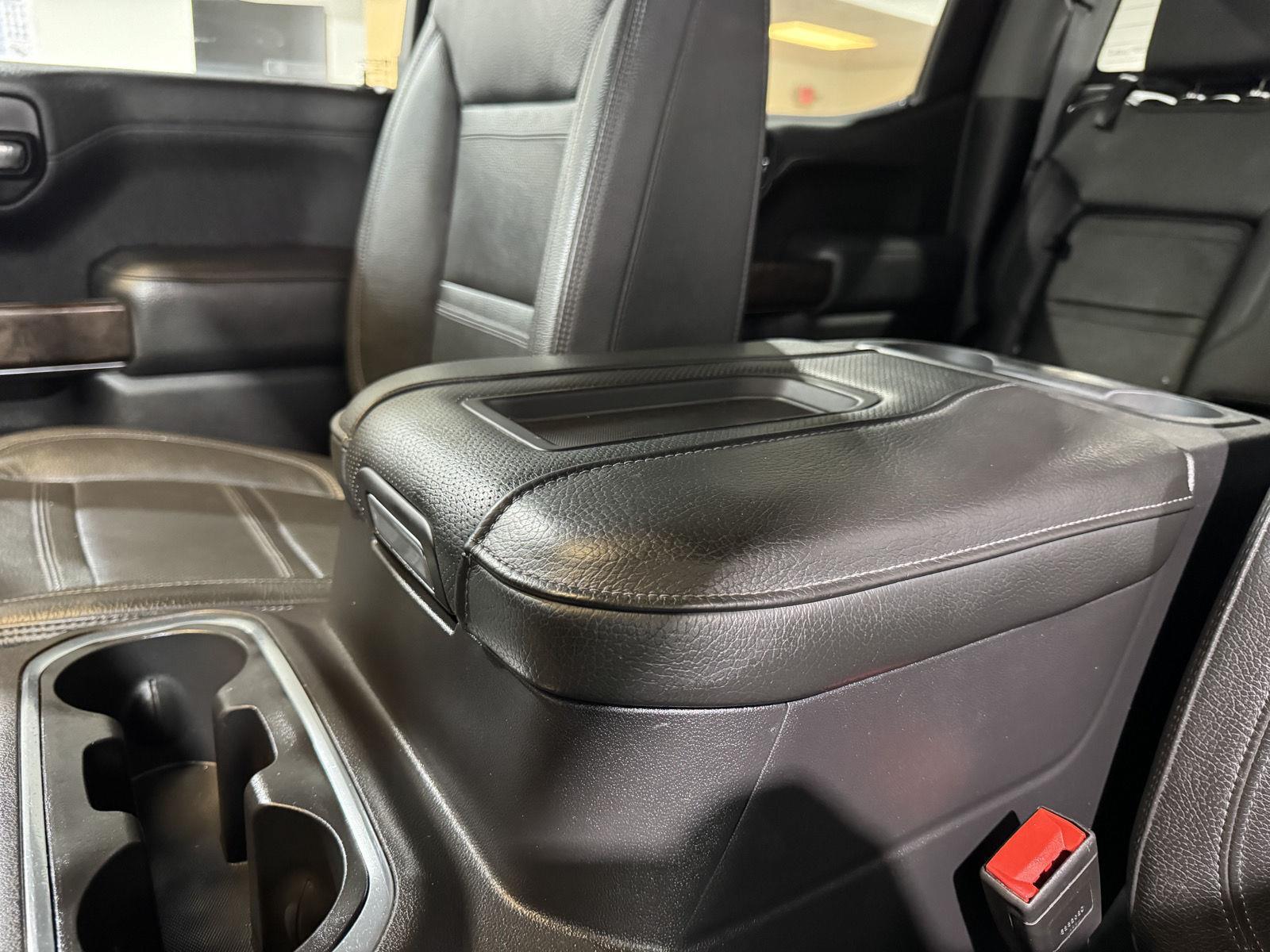 Vehicle photo 39