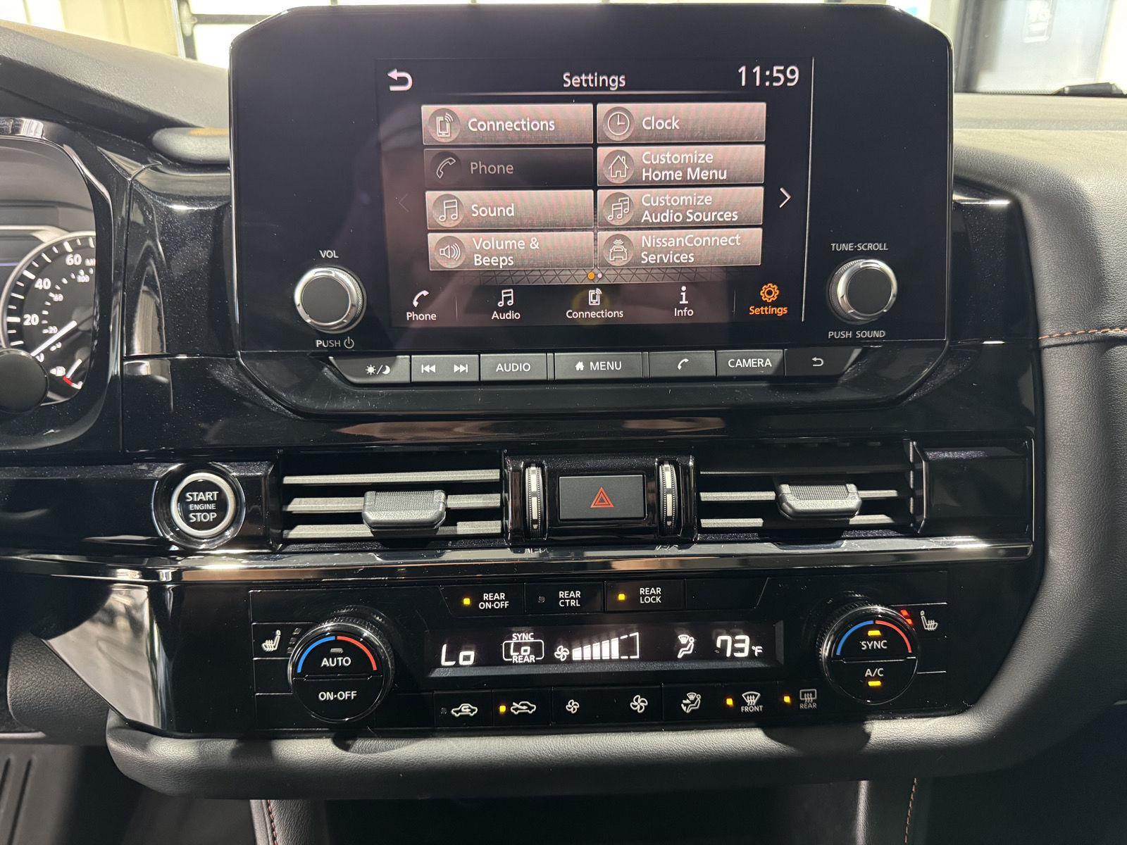 Vehicle photo 33