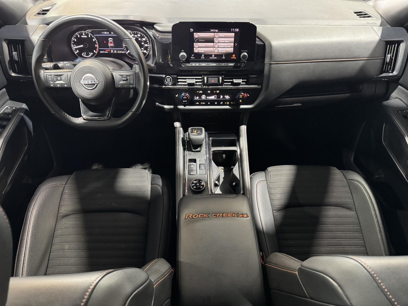 Vehicle photo 22