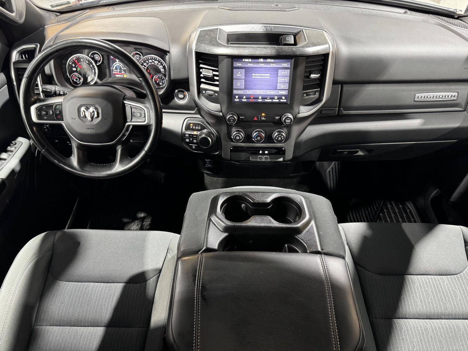 Vehicle photo 20