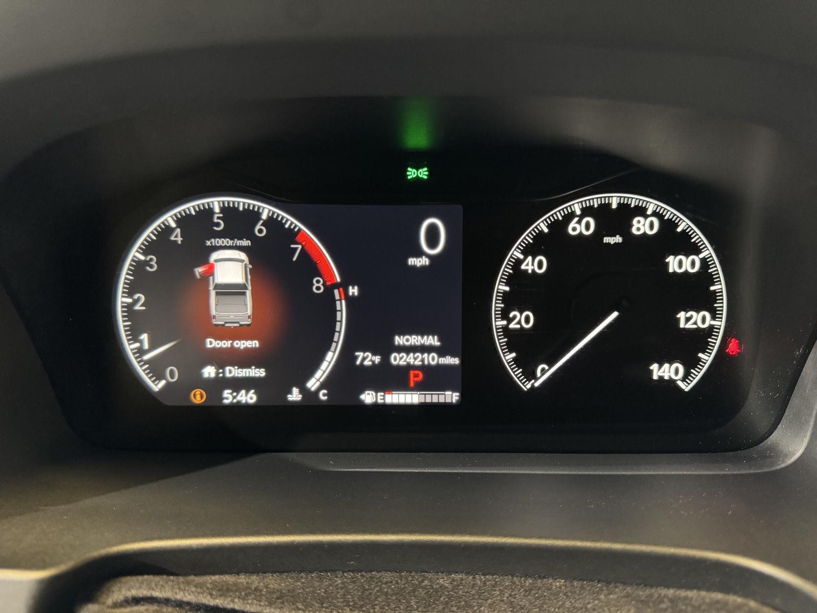 Vehicle photo 3