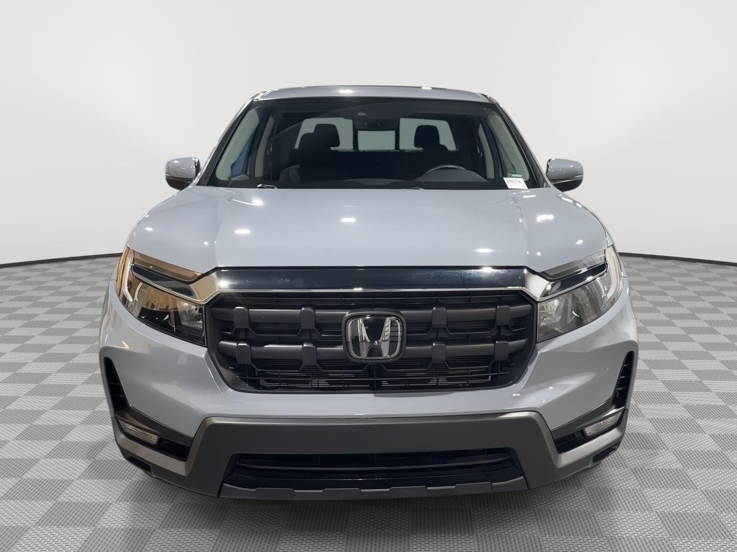 Vehicle photo 5
