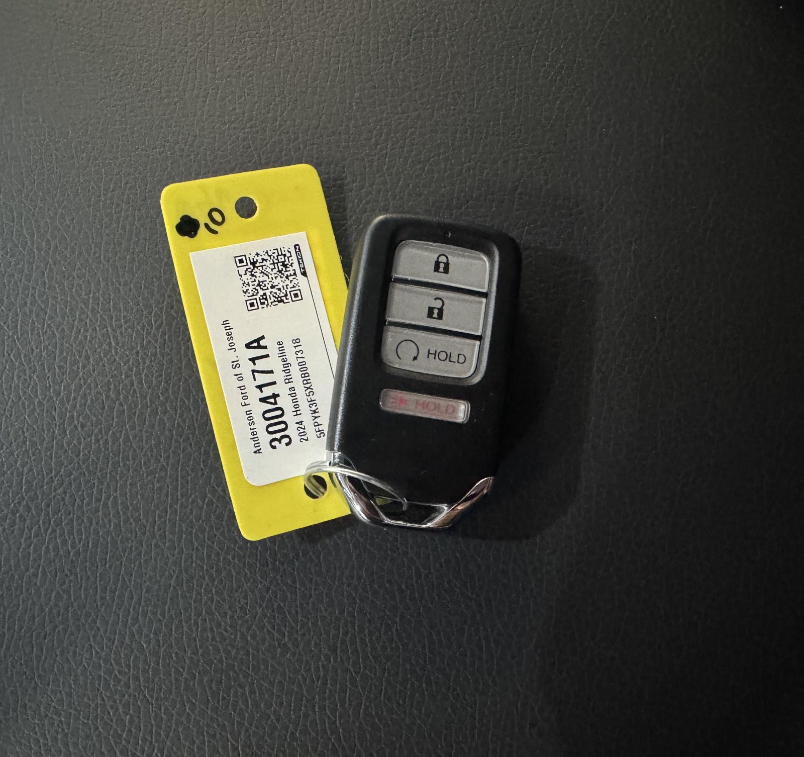 Vehicle photo 46
