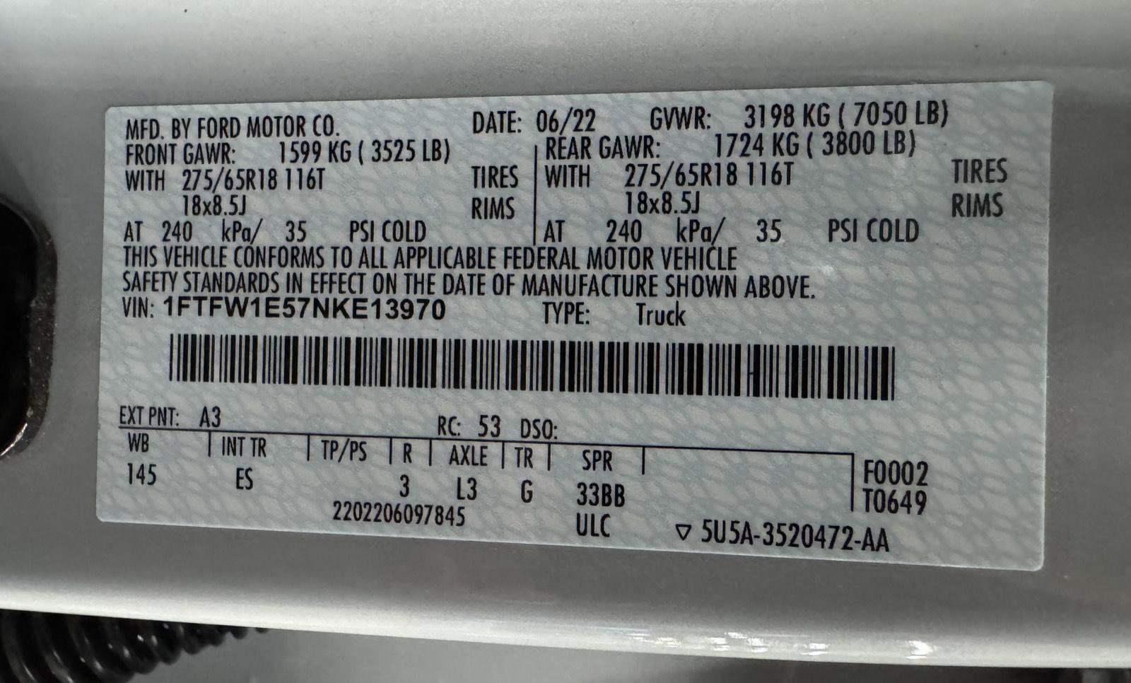 Vehicle photo 35