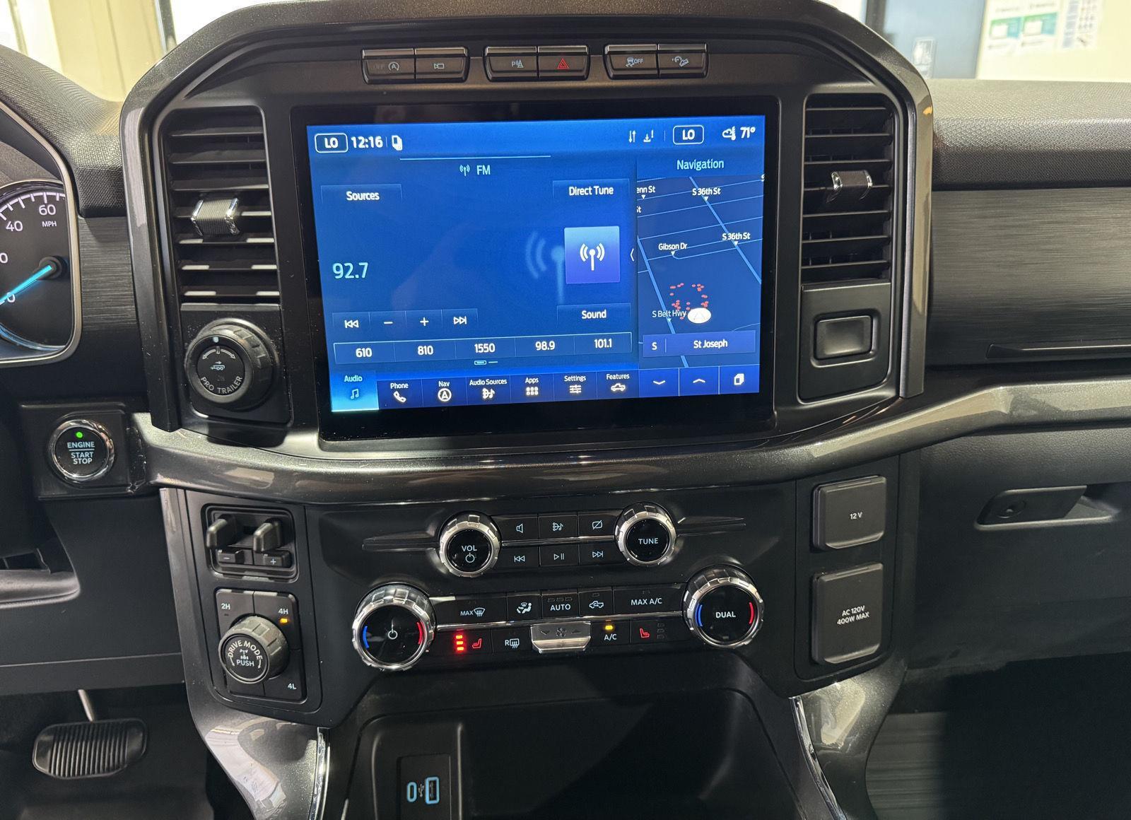 Vehicle photo 33