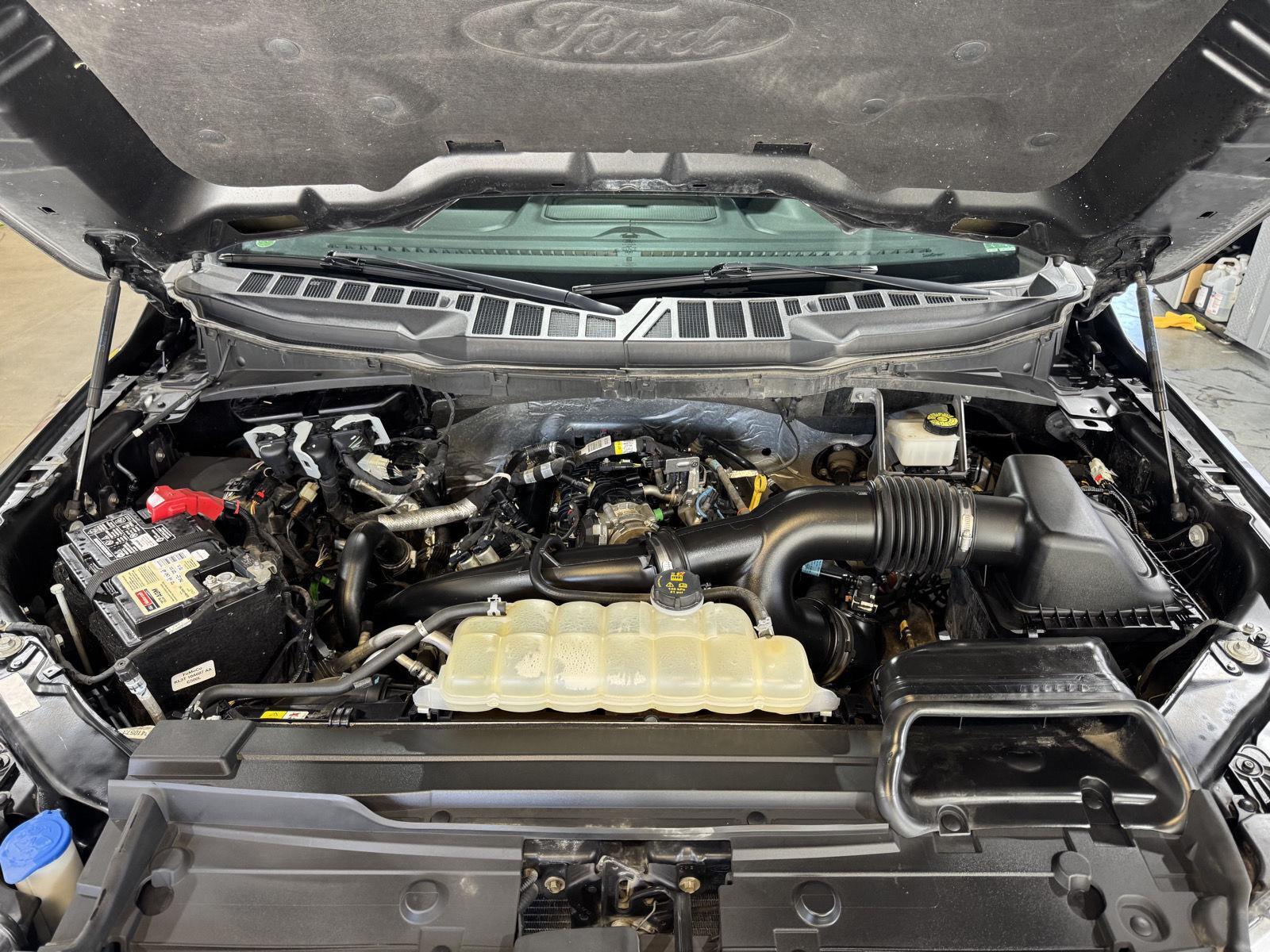 Vehicle photo 41
