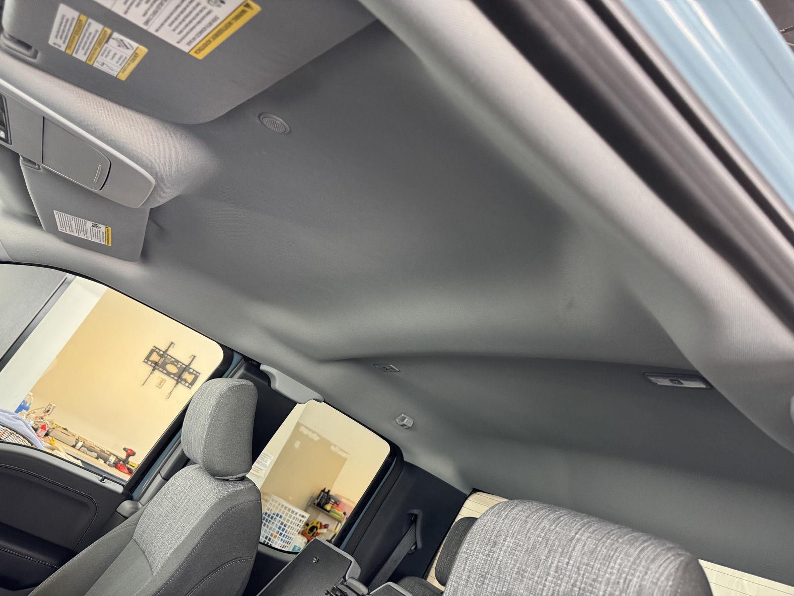 Vehicle photo 33