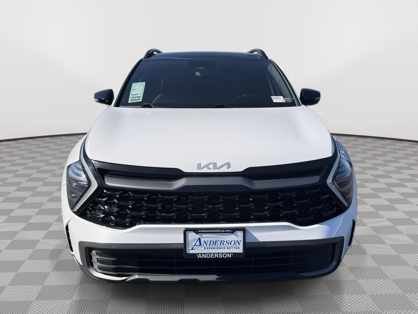 Vehicle photo 5
