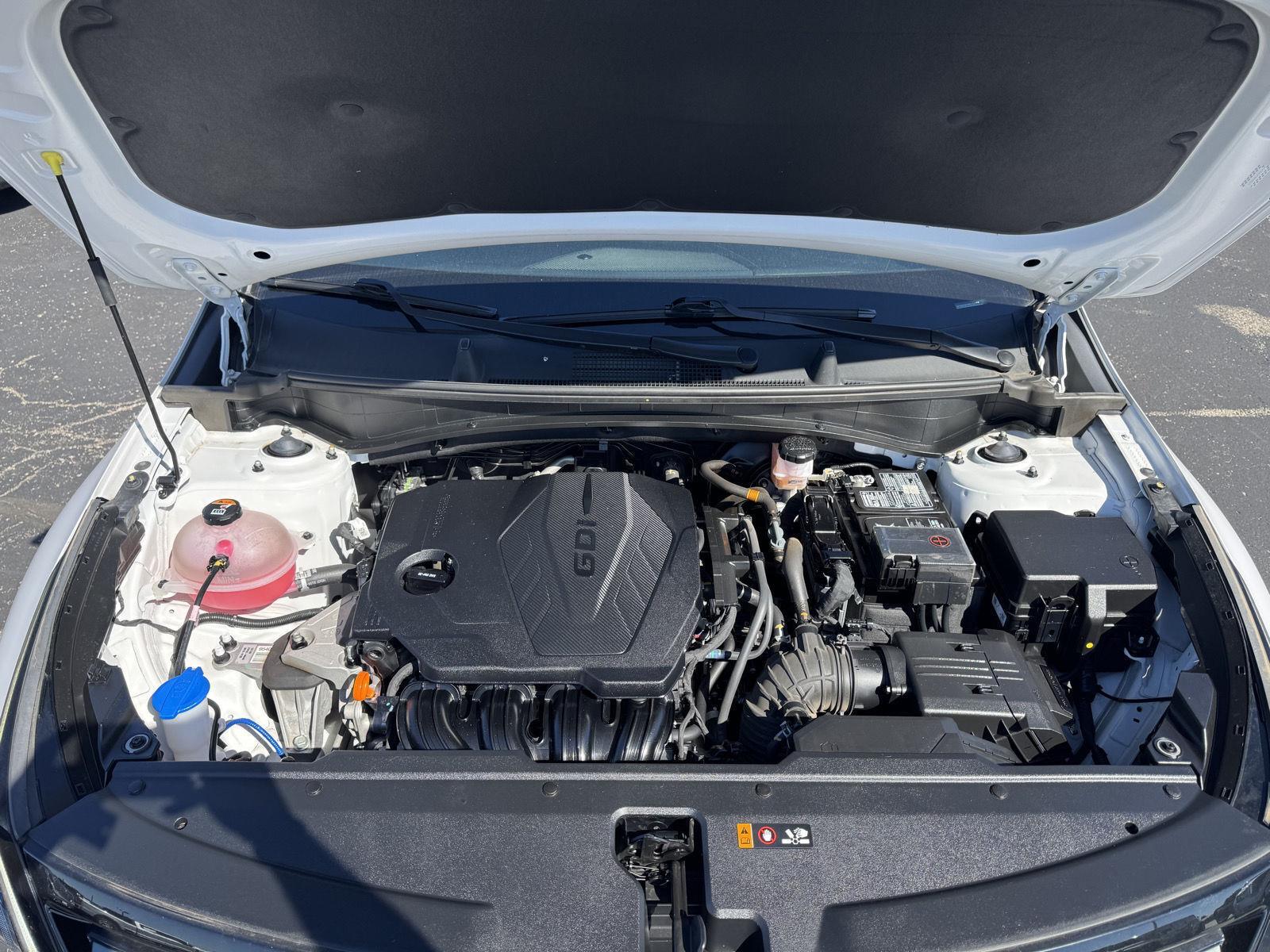 Vehicle photo 45