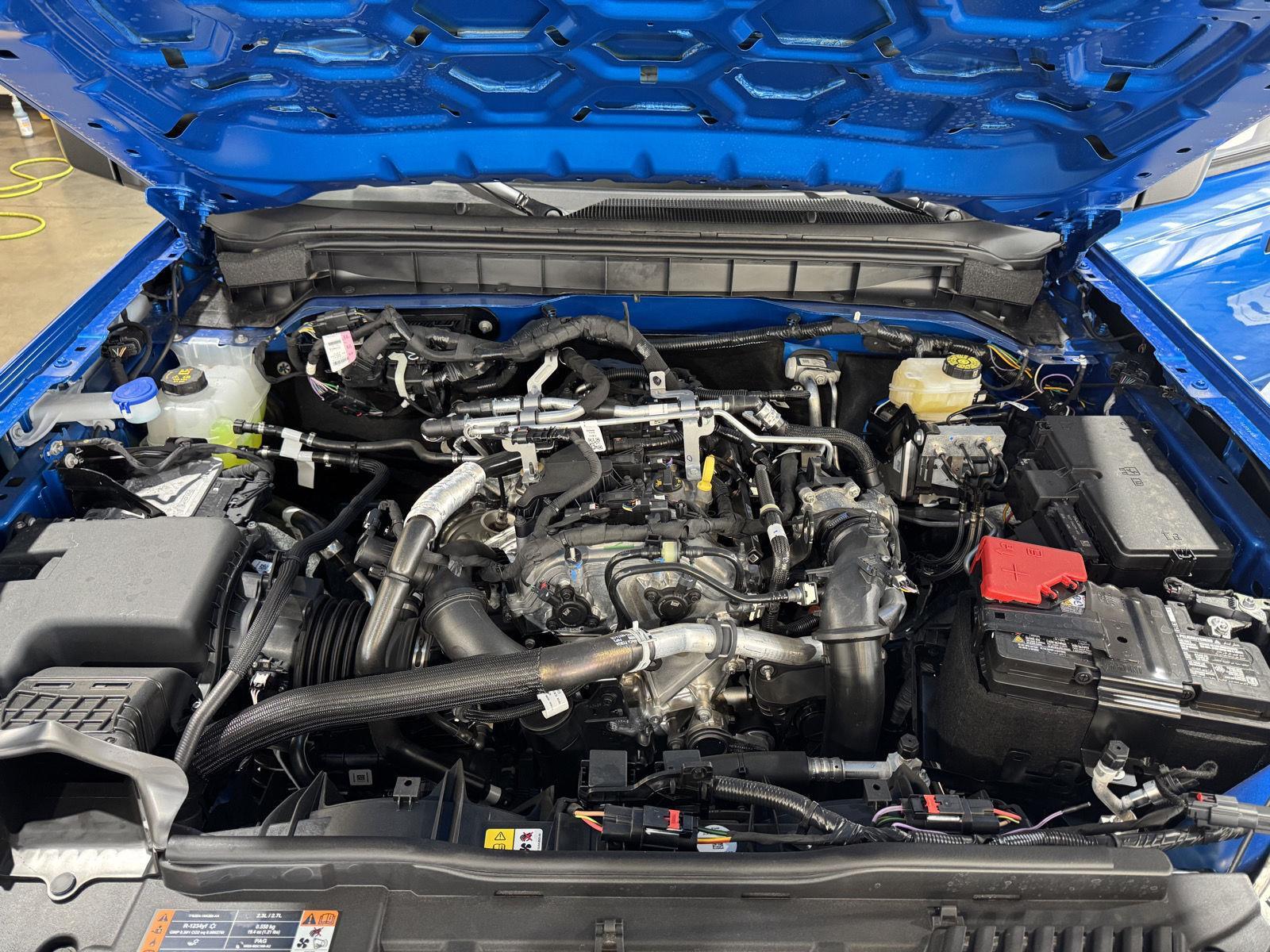 Vehicle photo 42