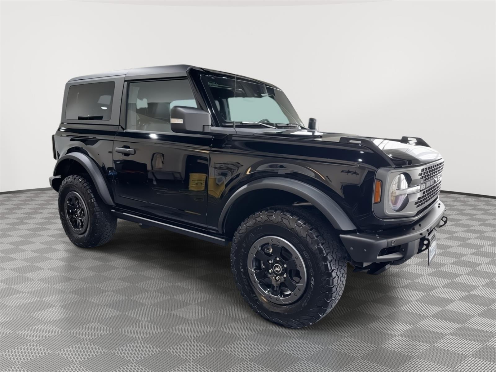 Vehicle photo 6