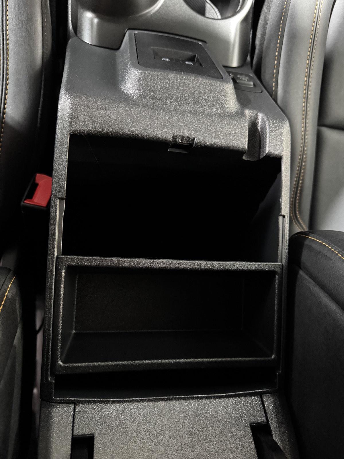 Vehicle photo 38