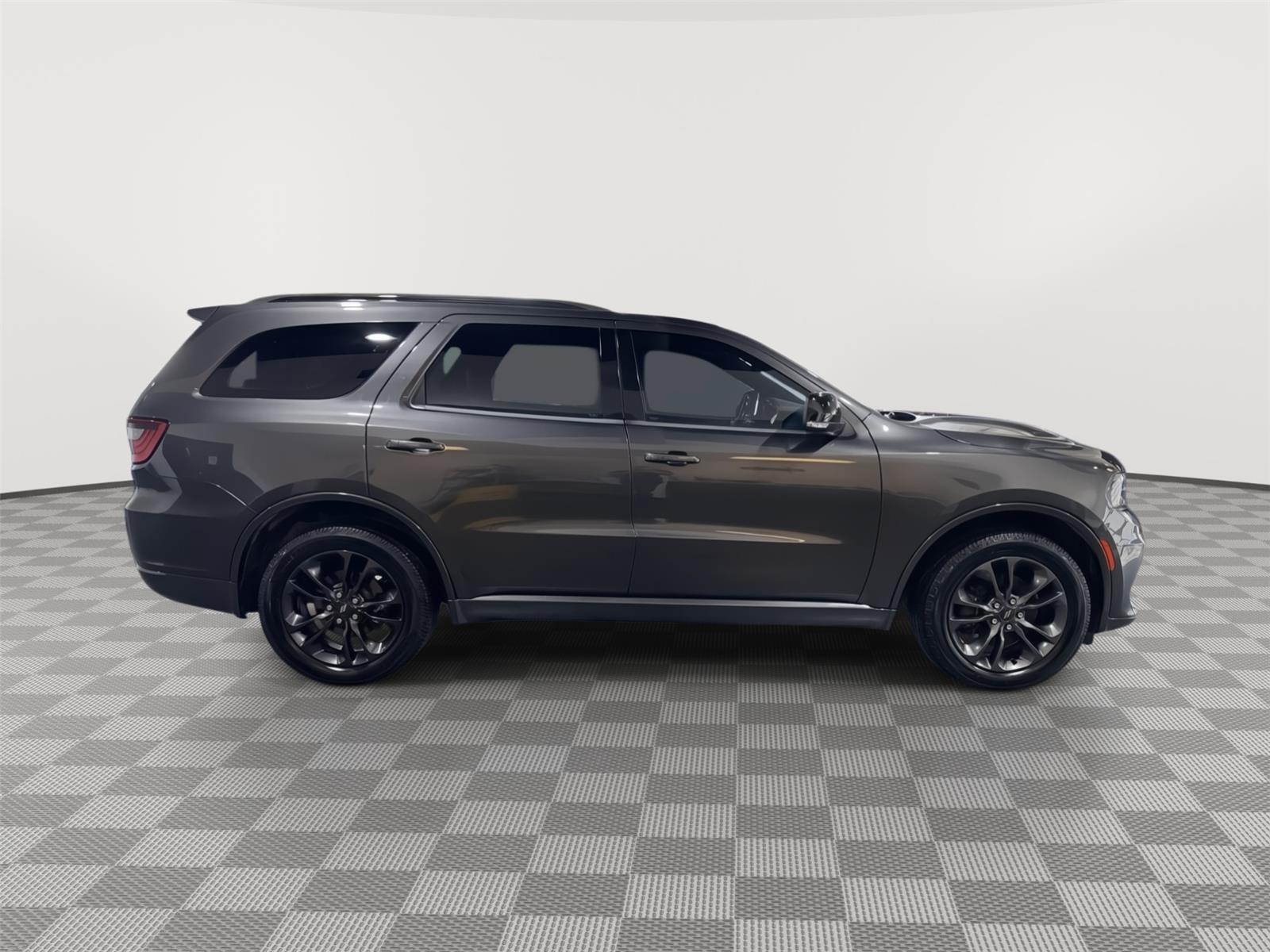 Vehicle photo 7