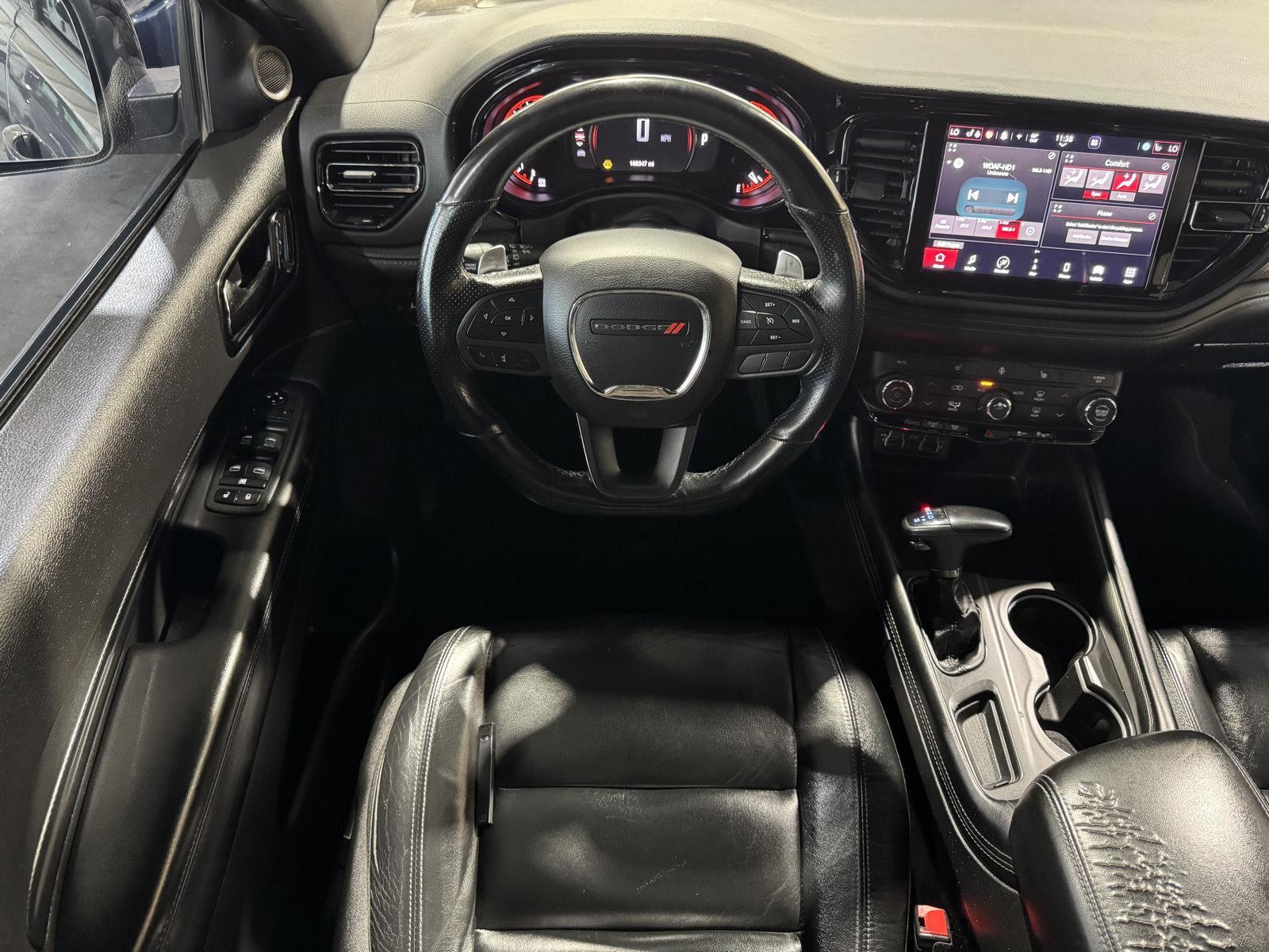 Vehicle photo 24
