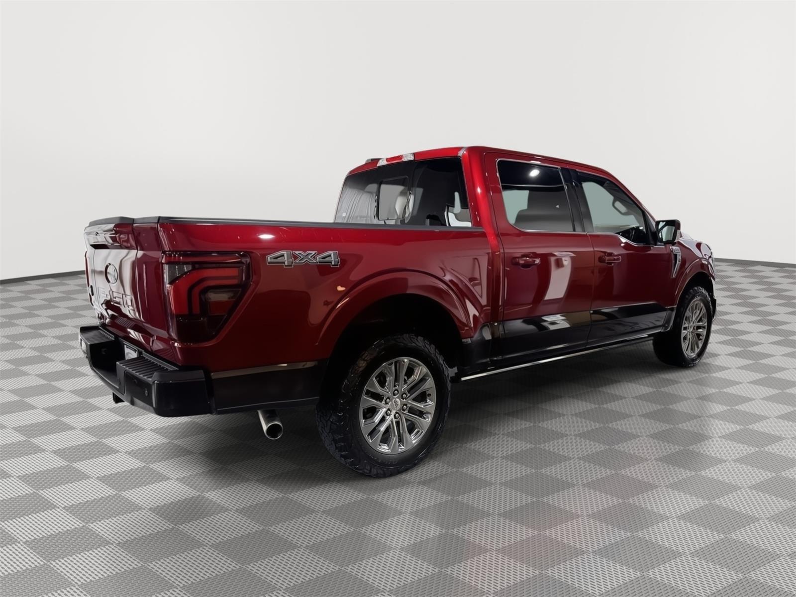 Vehicle photo 8