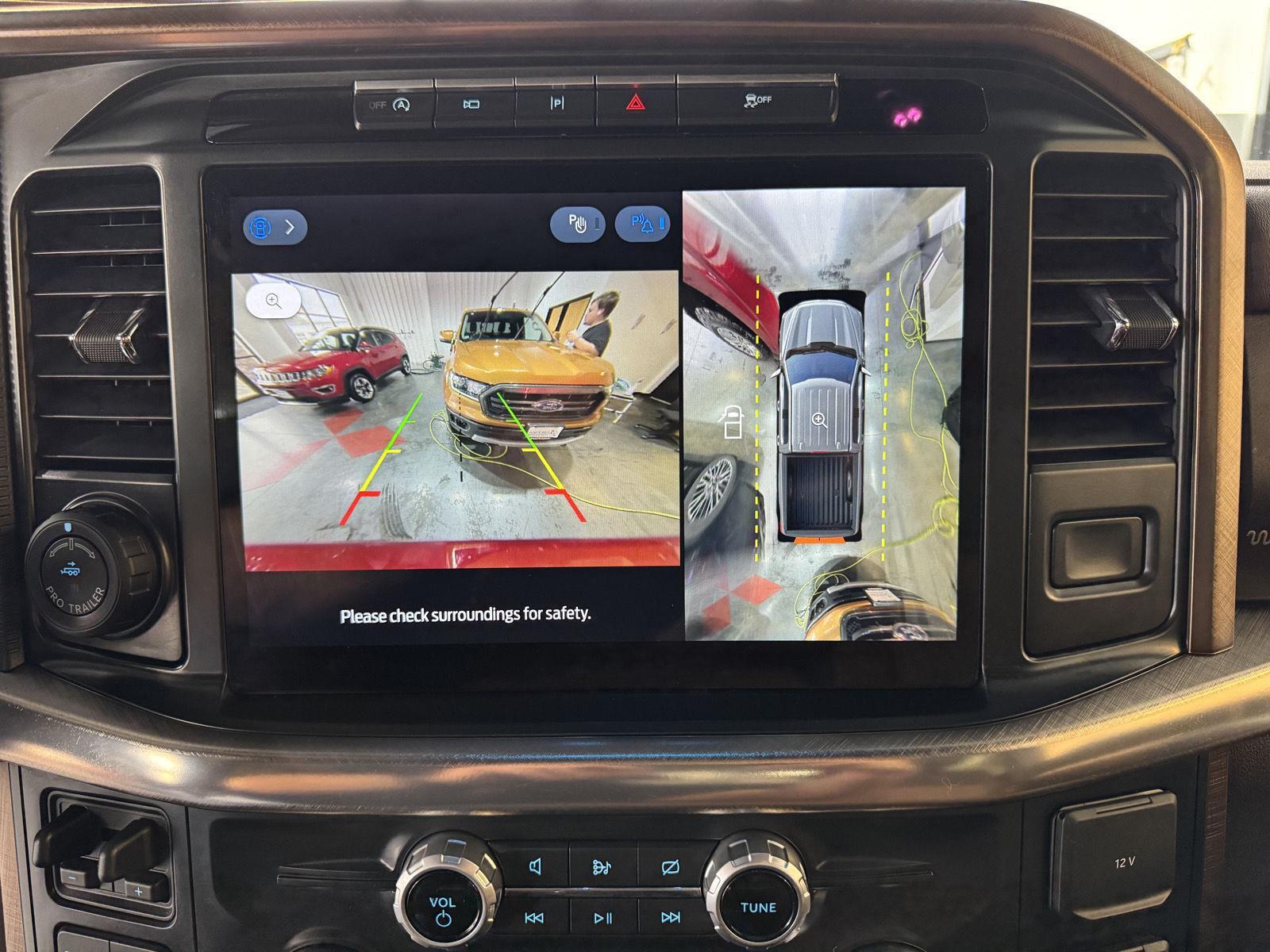 Vehicle photo 37