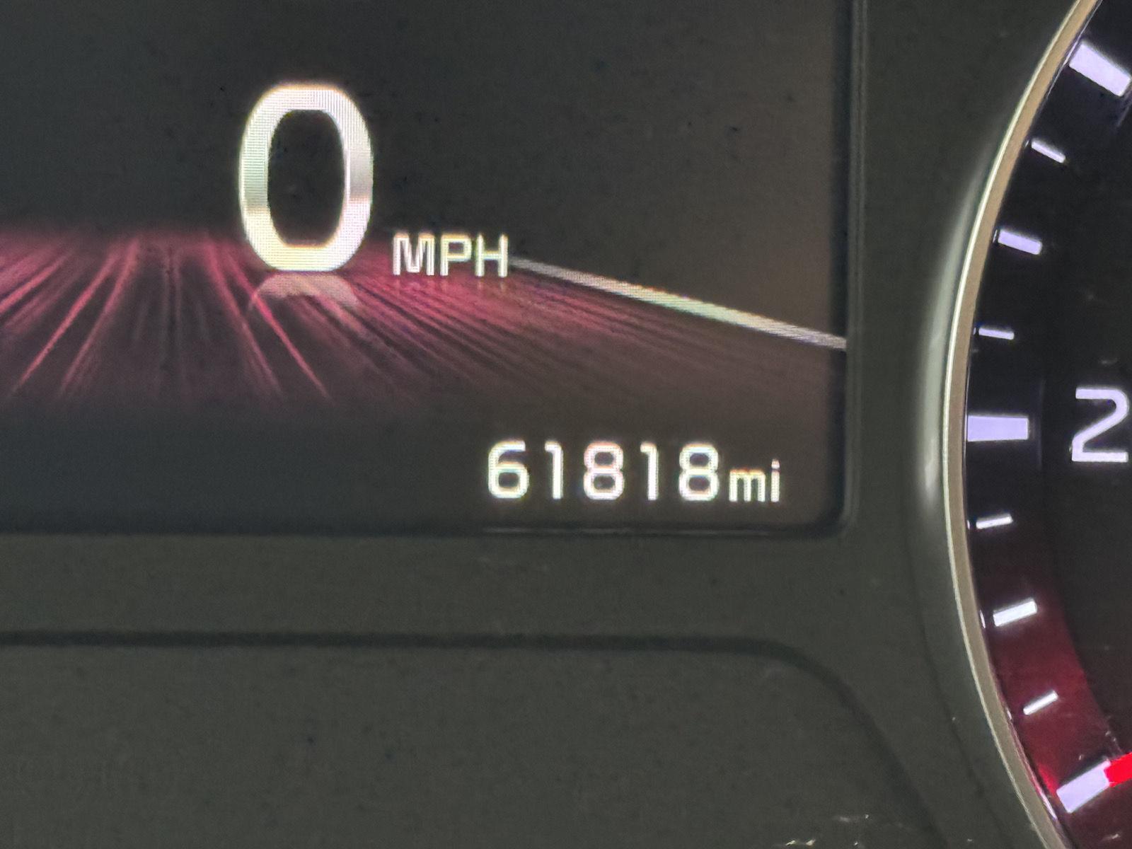 Vehicle photo 4