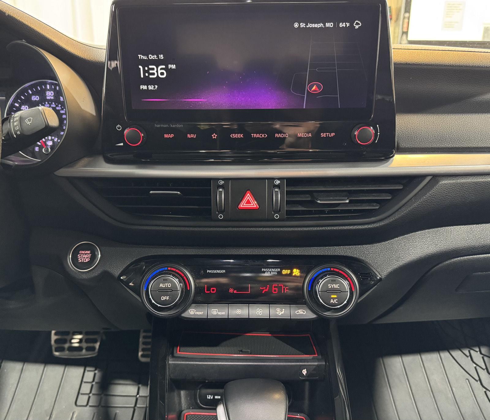 Vehicle photo 41