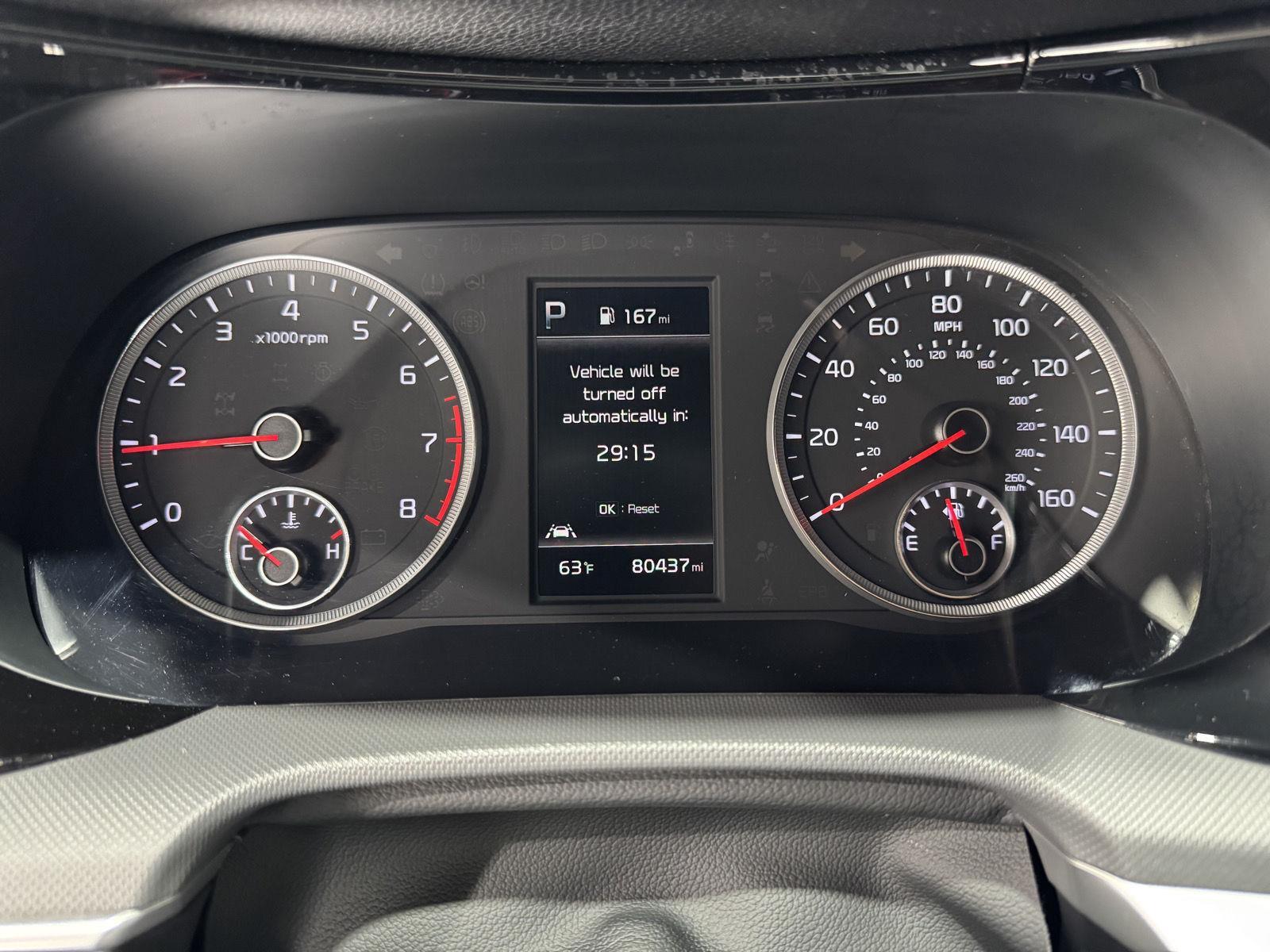 Vehicle photo 3
