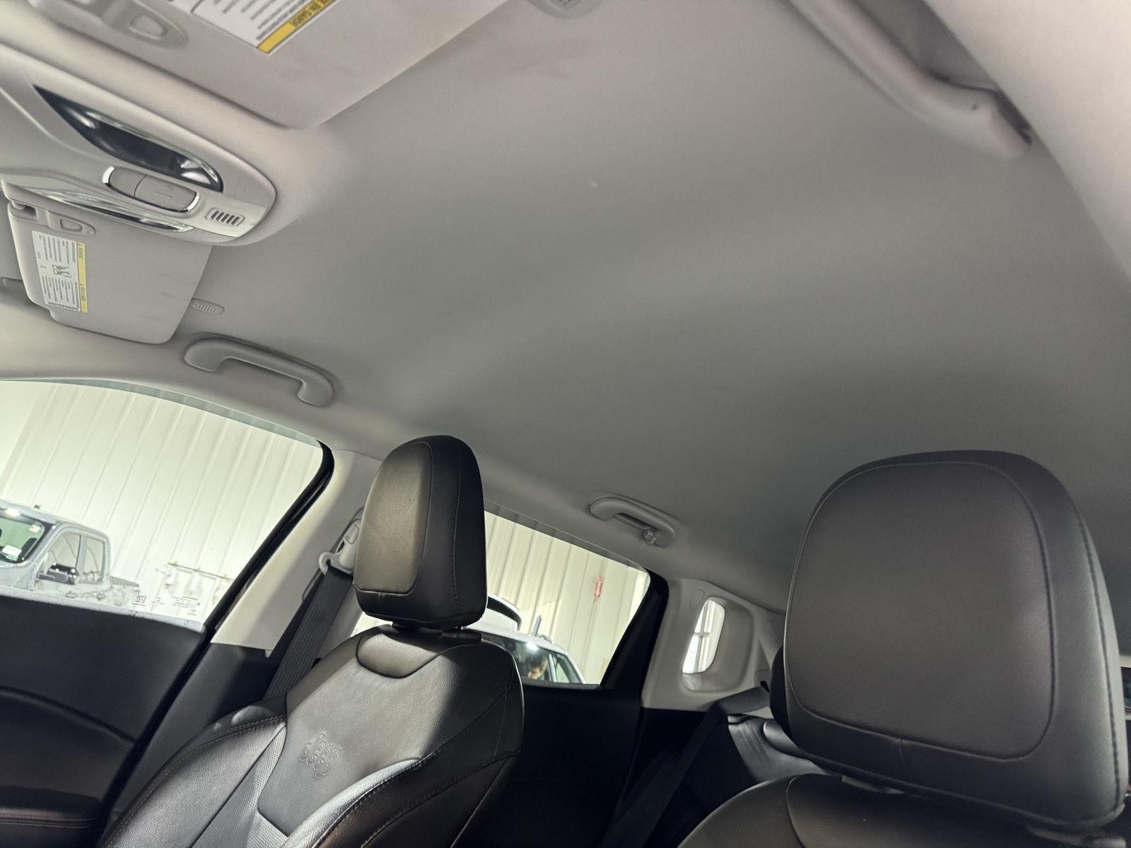 Vehicle photo 35