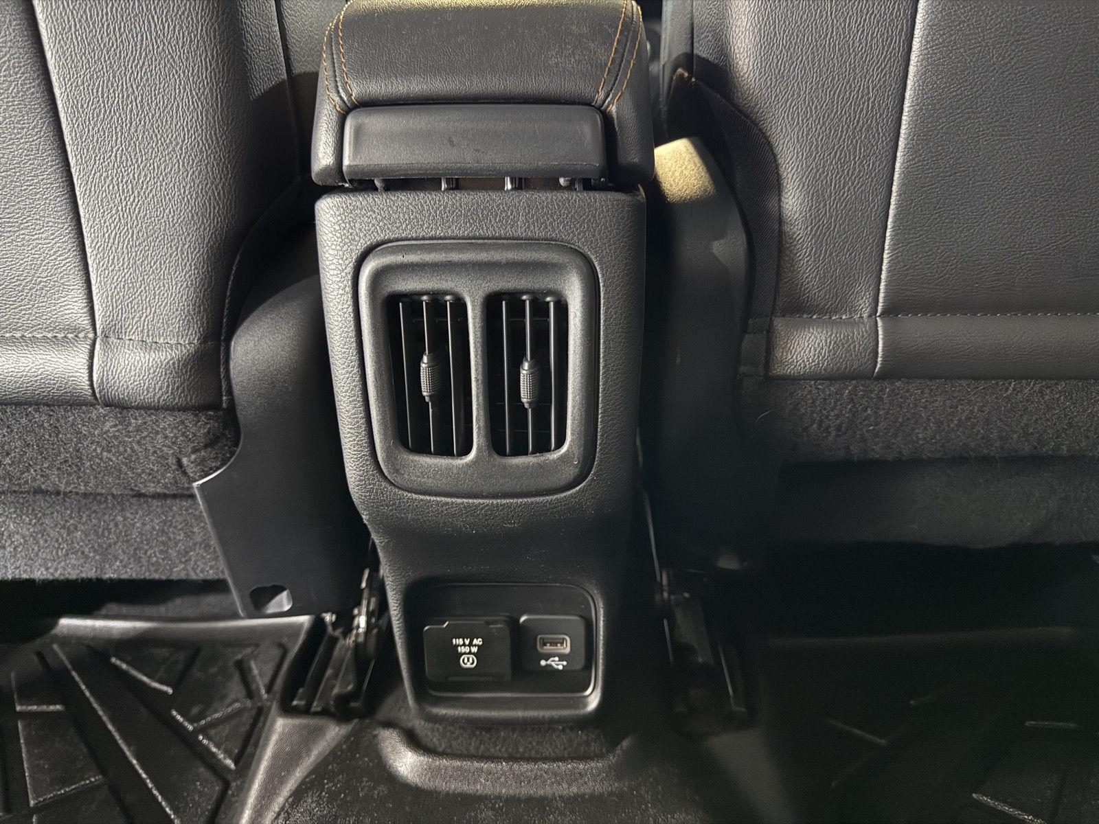 Vehicle photo 42
