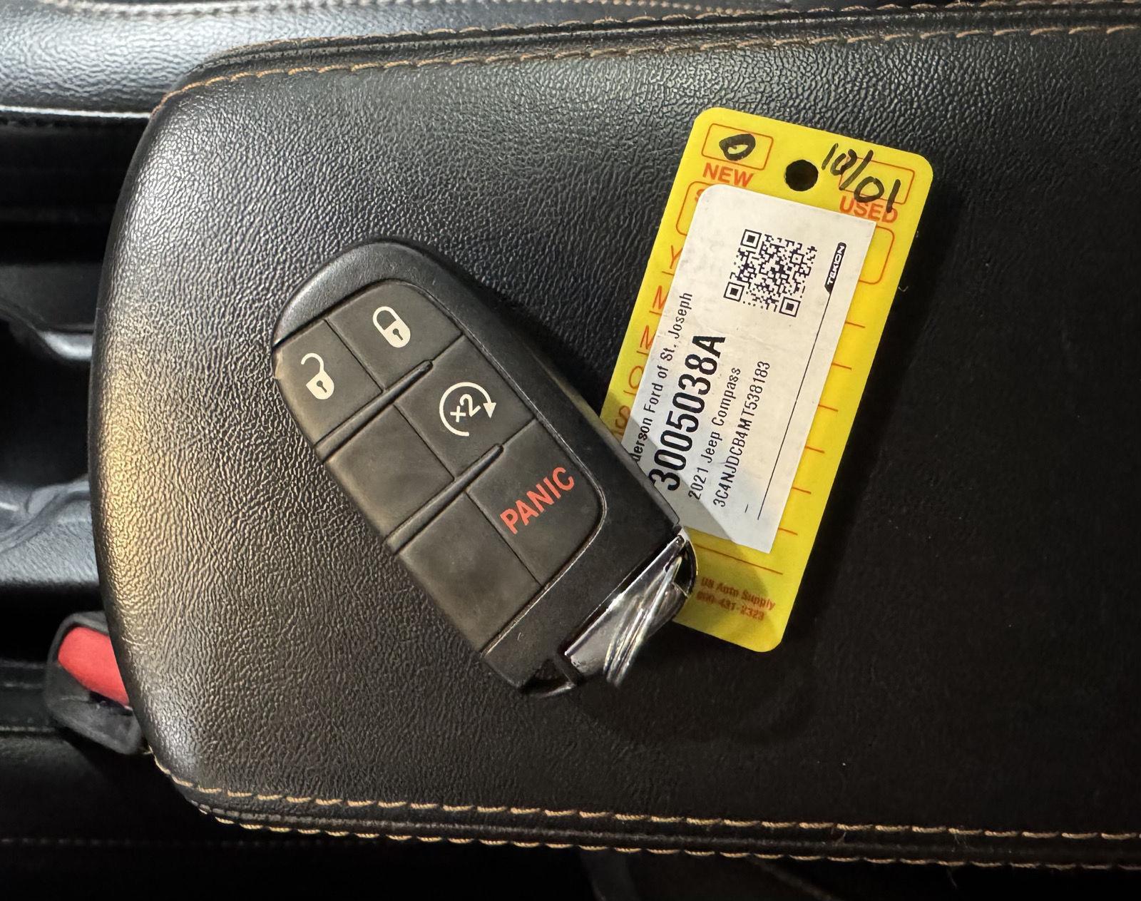 Vehicle photo 47