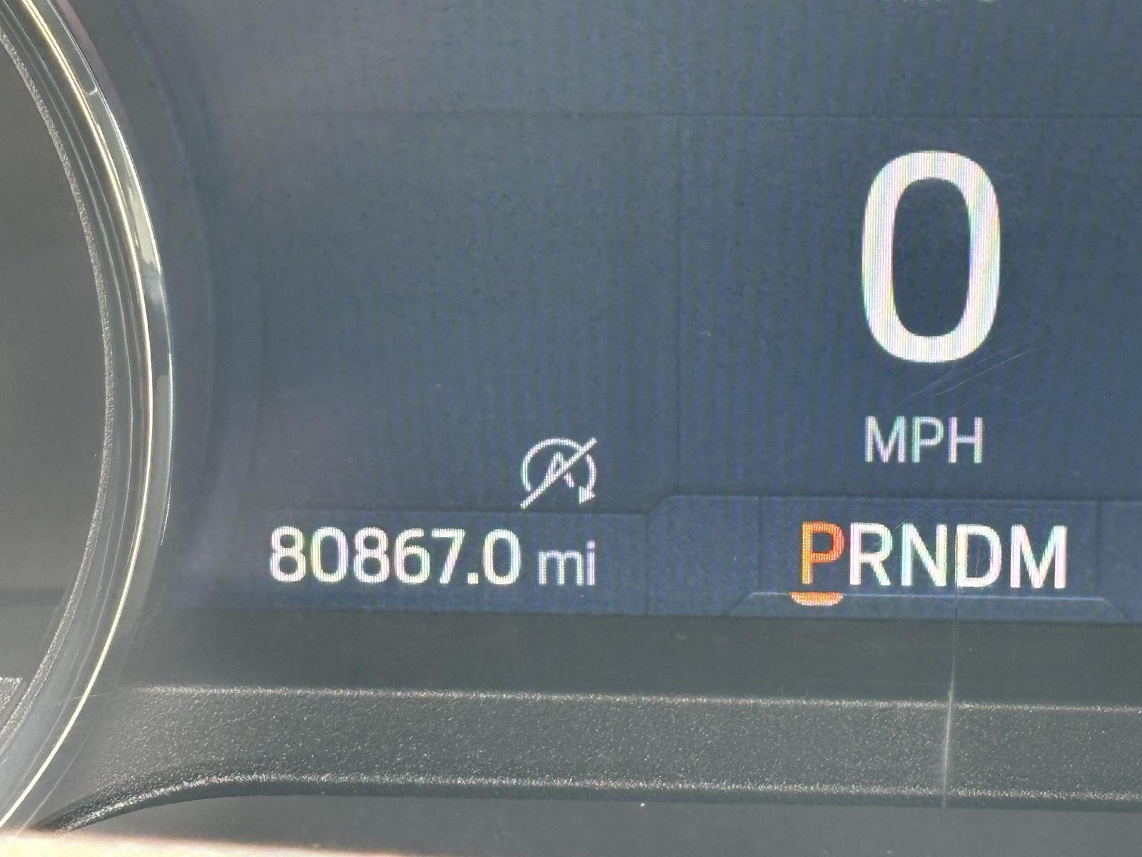 Vehicle photo 4