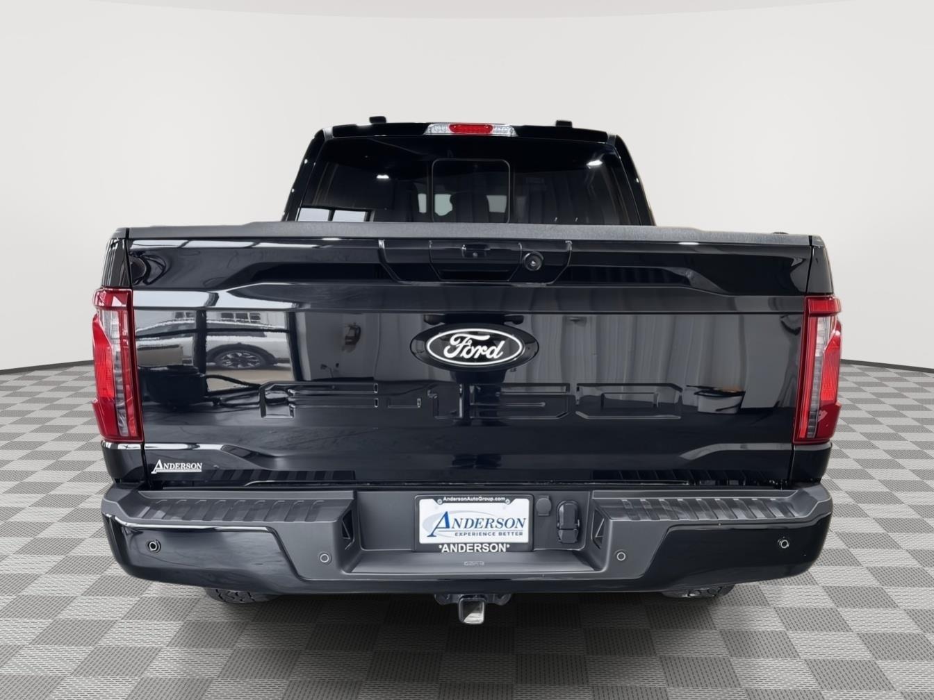 Vehicle photo 8