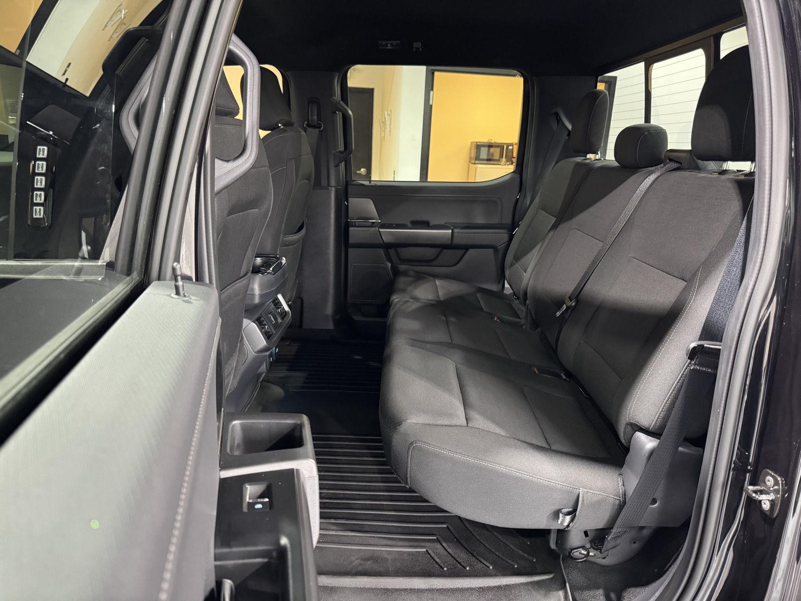 Vehicle photo 39