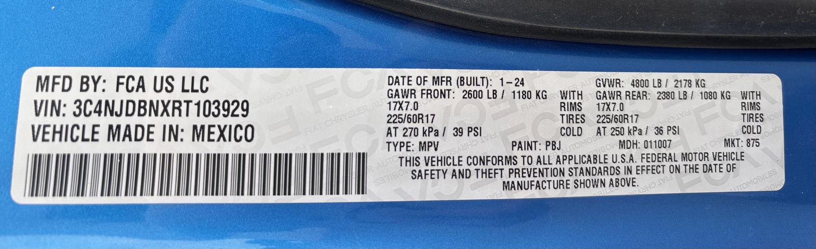 Vehicle photo 37