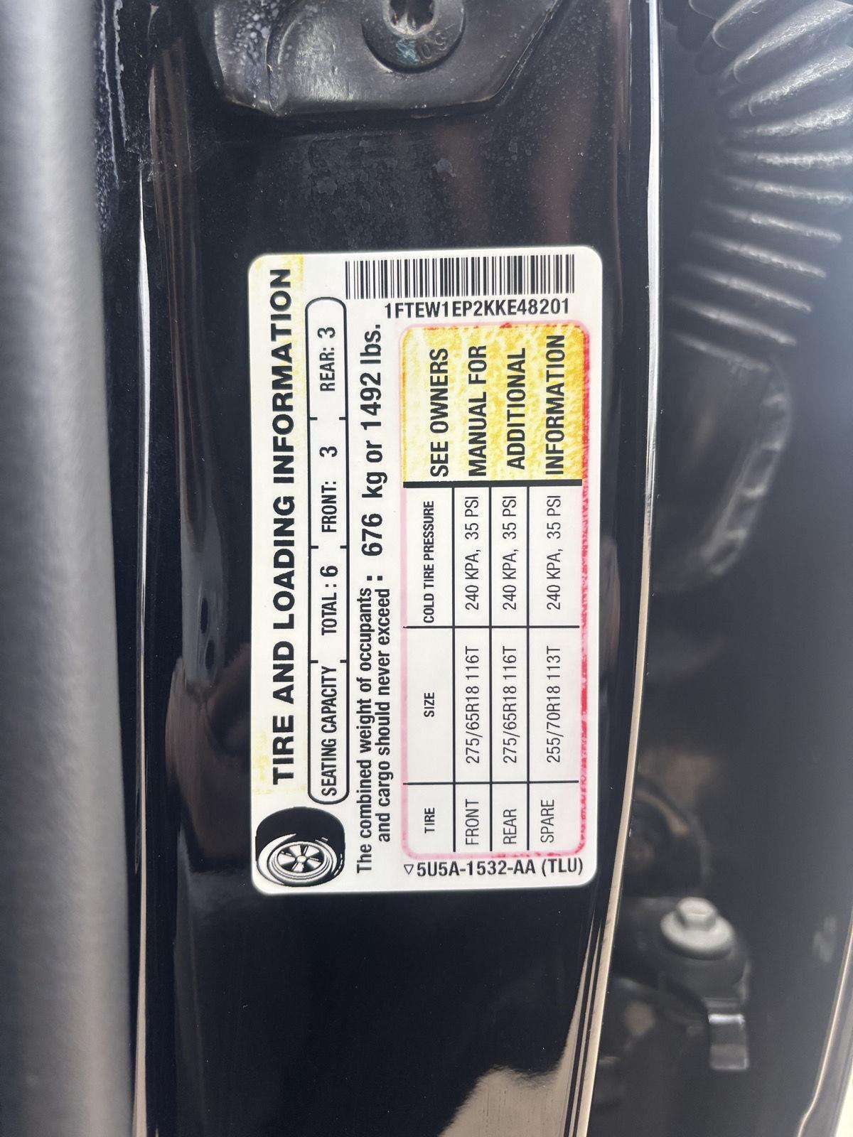 Vehicle photo 37