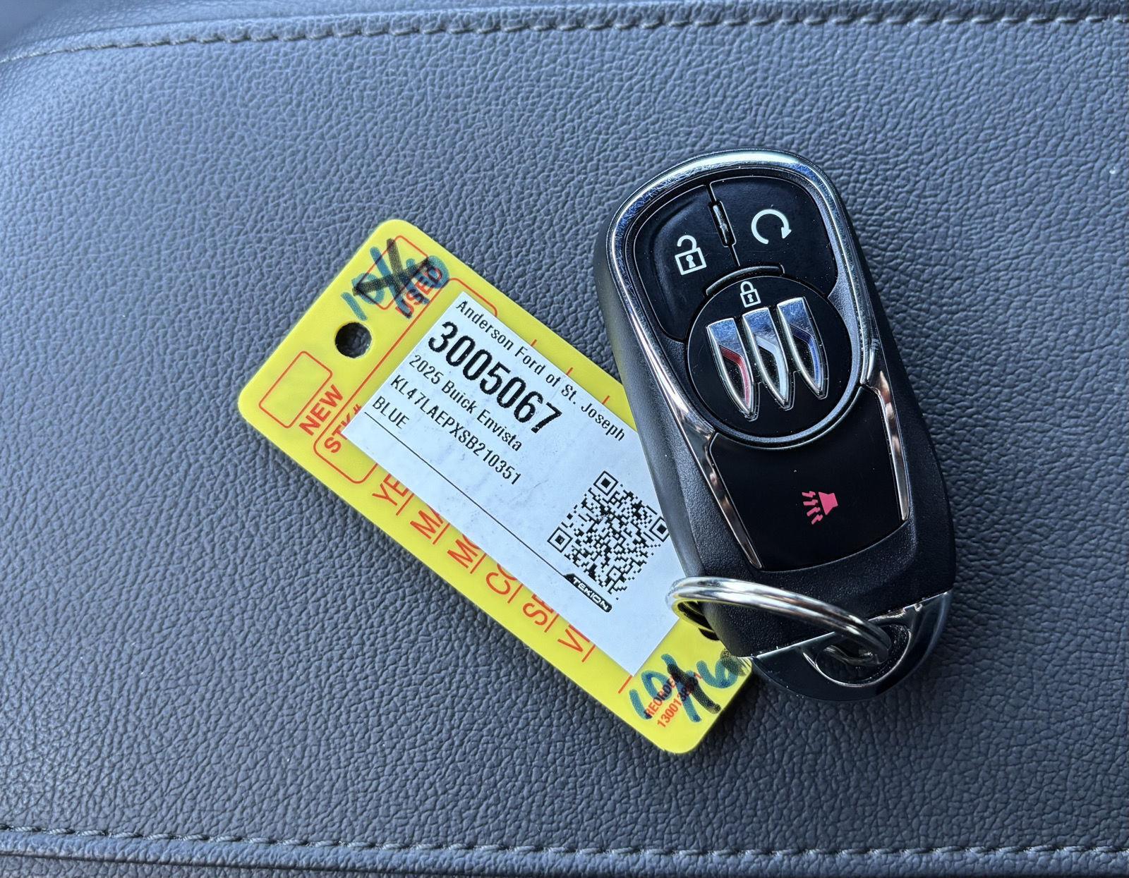 Vehicle photo 37