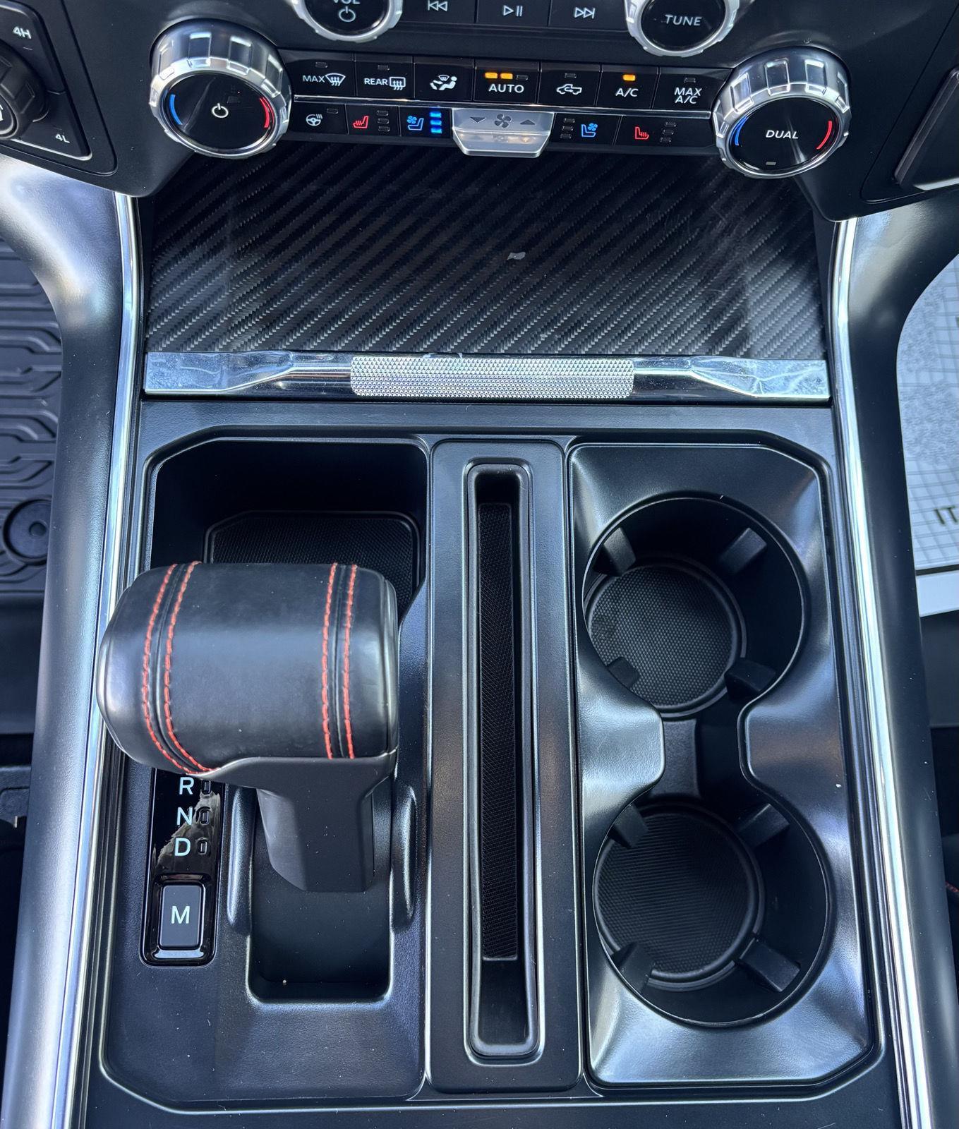 Vehicle photo 38