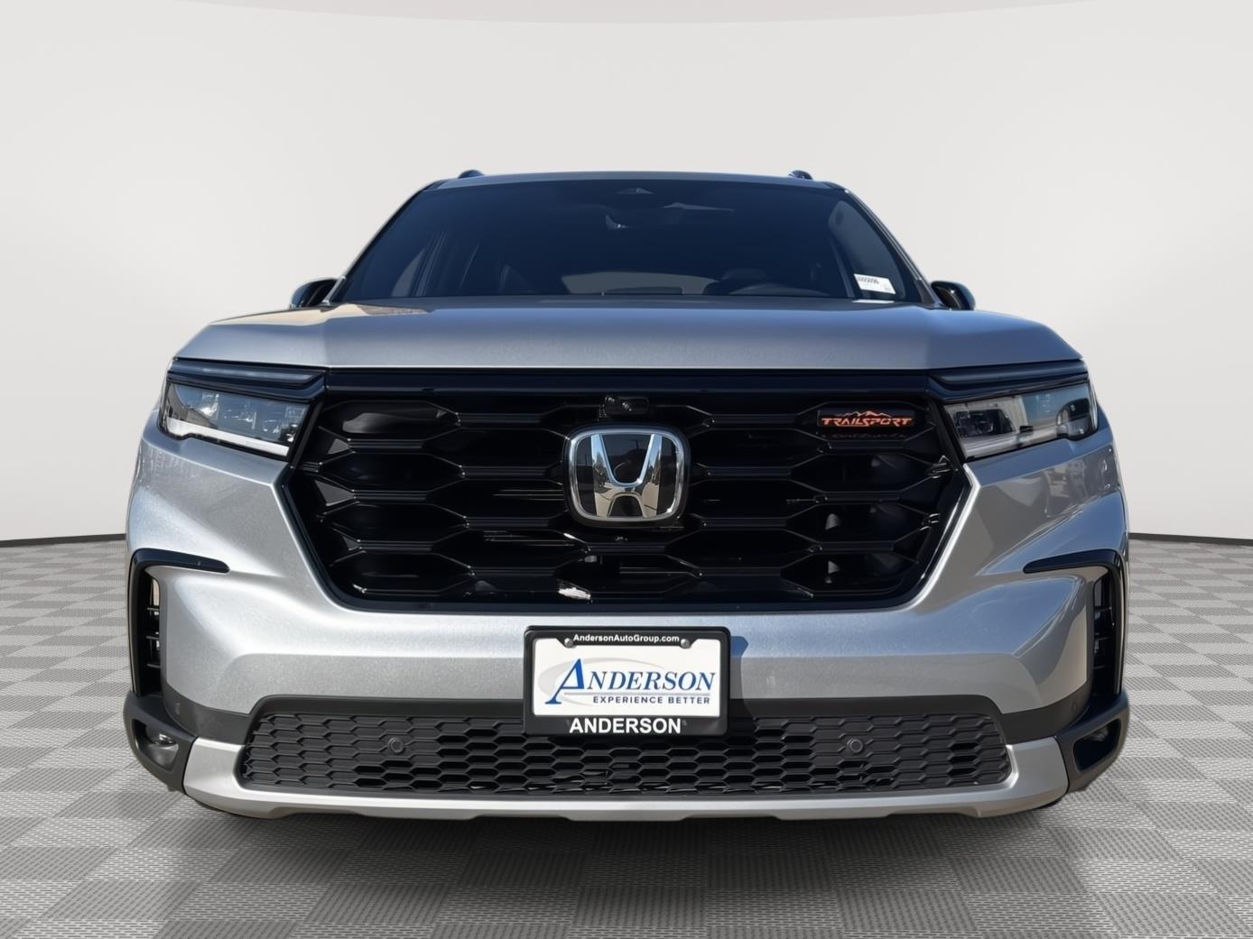 Vehicle photo 5