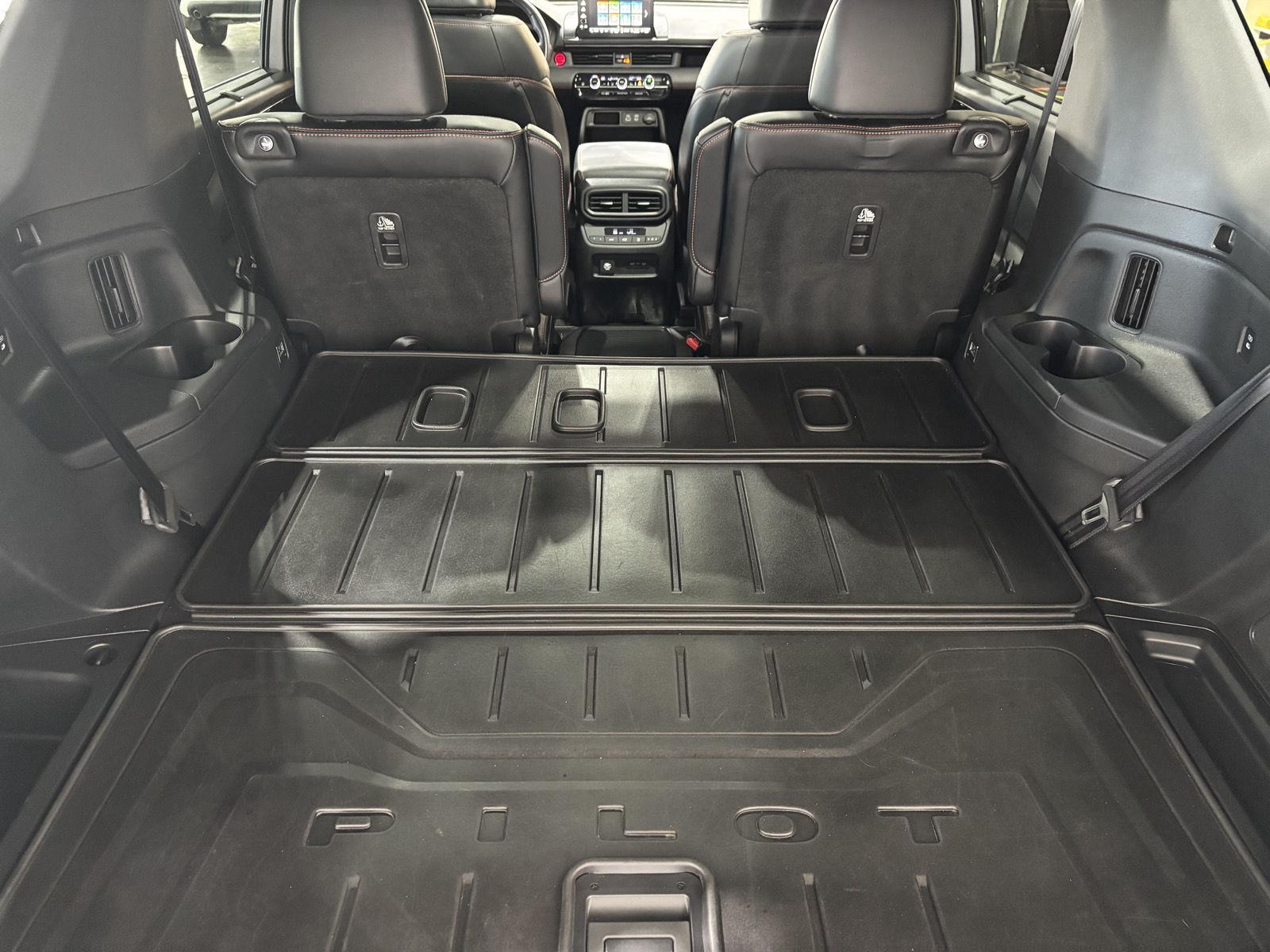 Vehicle photo 39