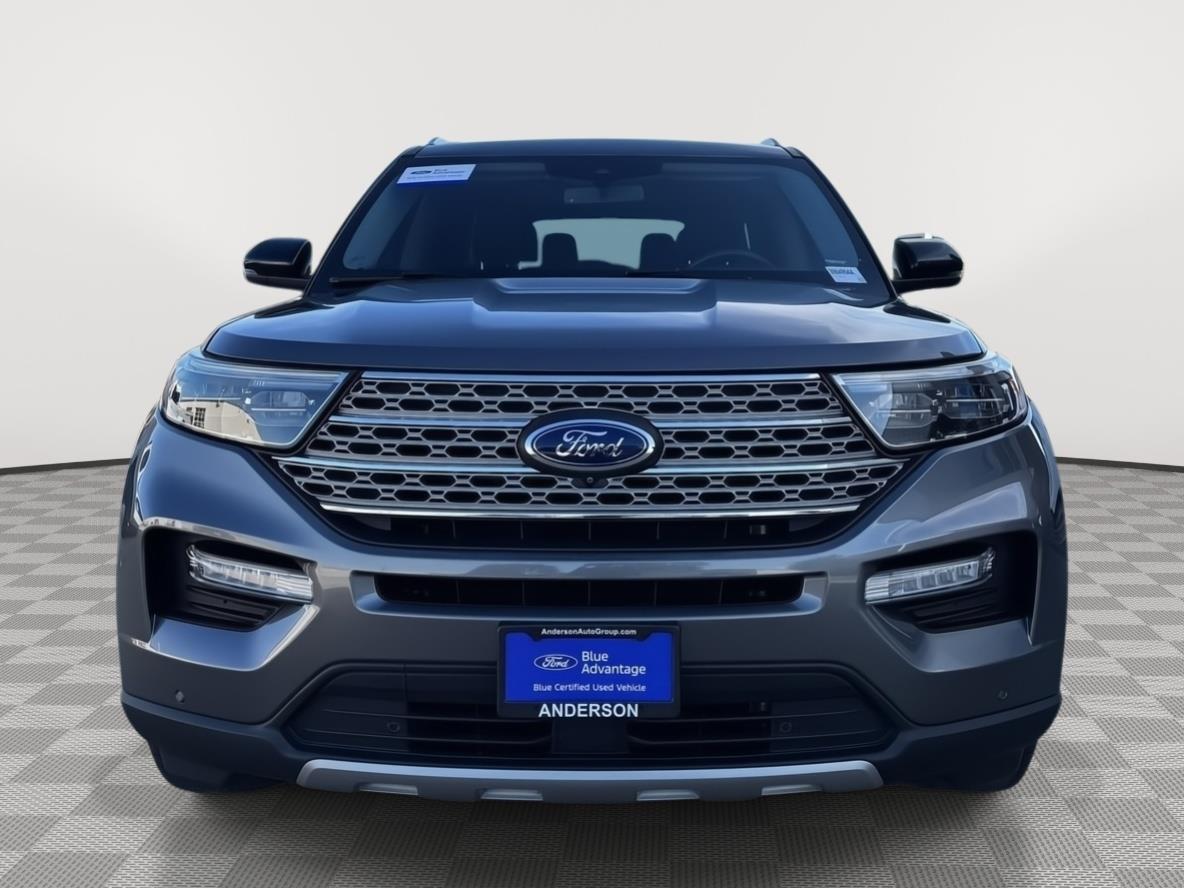 Vehicle photo 5