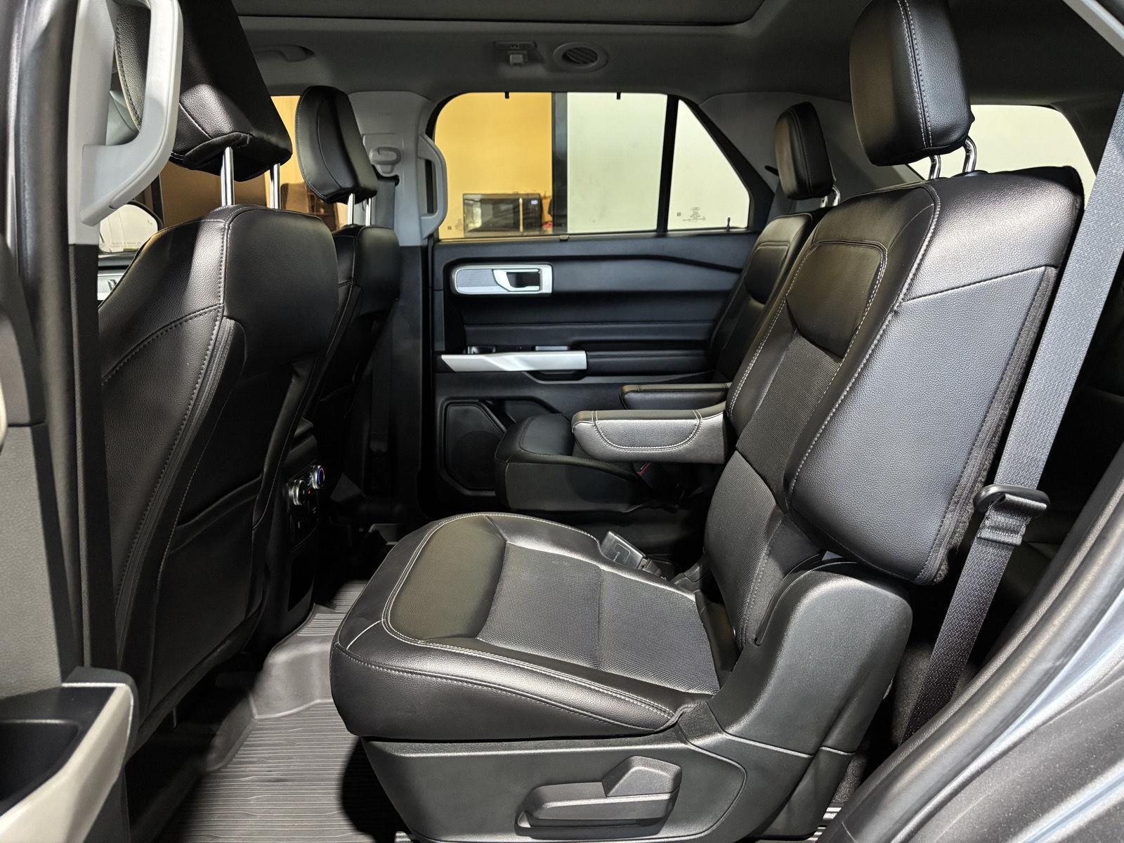 Vehicle photo 35
