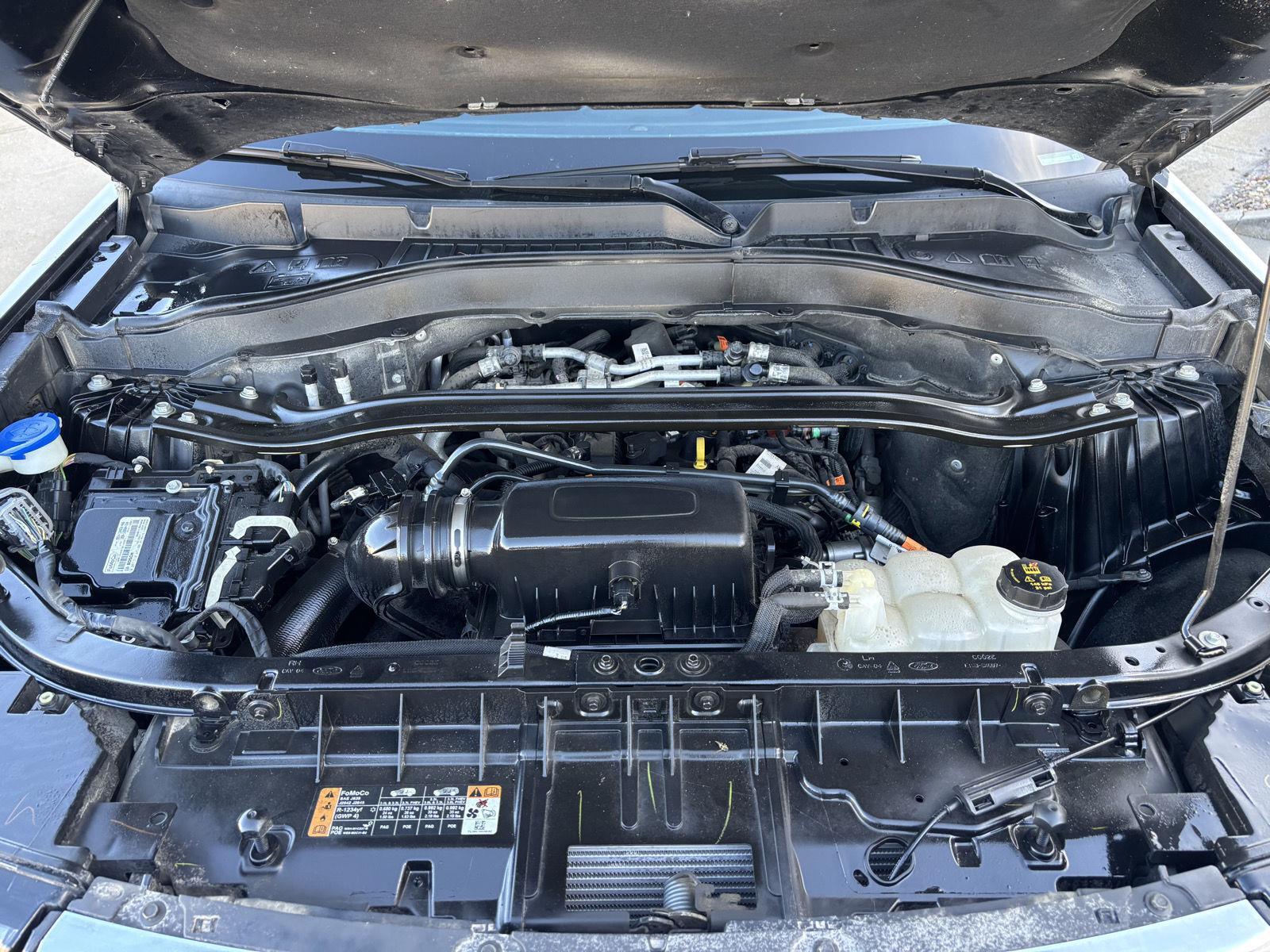Vehicle photo 42