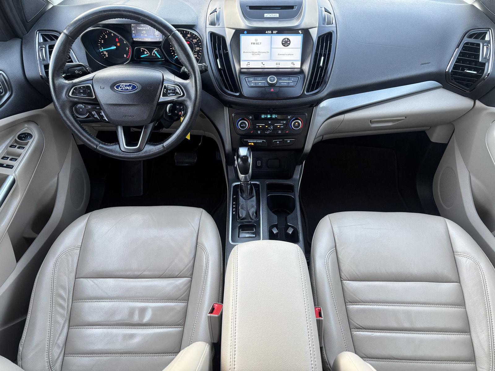 Vehicle photo 22