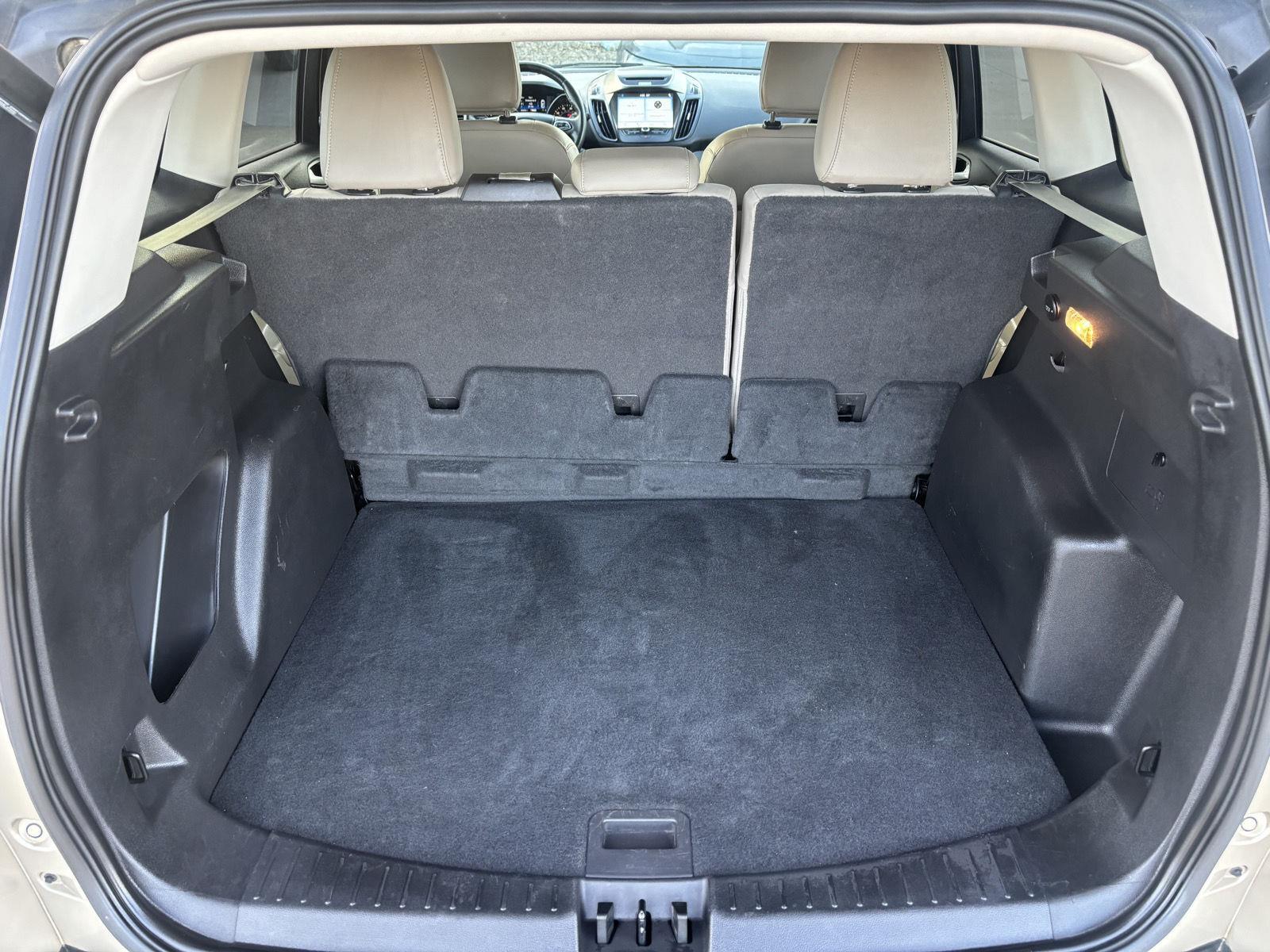 Vehicle photo 40