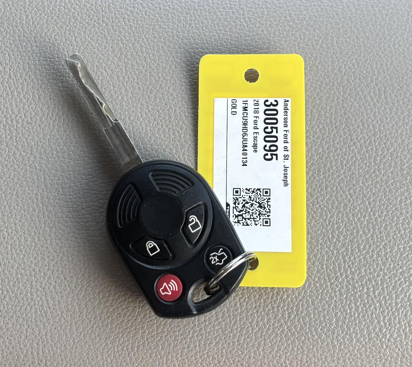 Vehicle photo 44