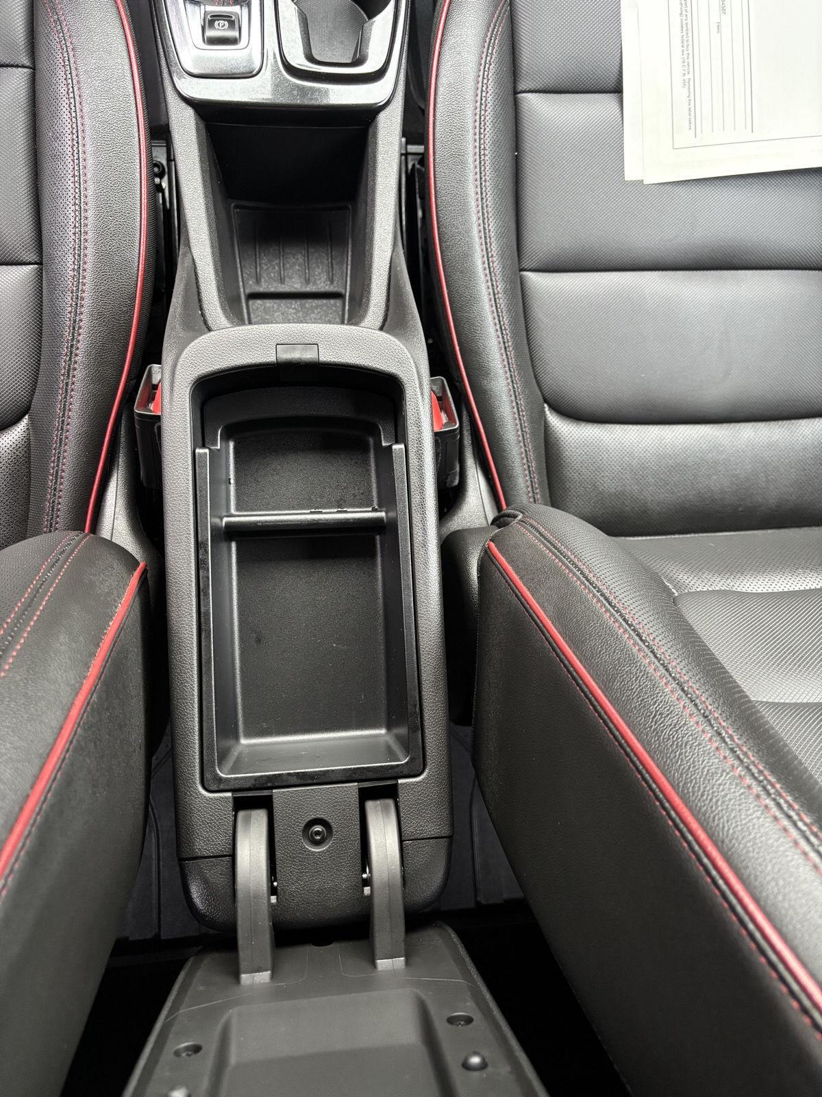 Vehicle photo 36