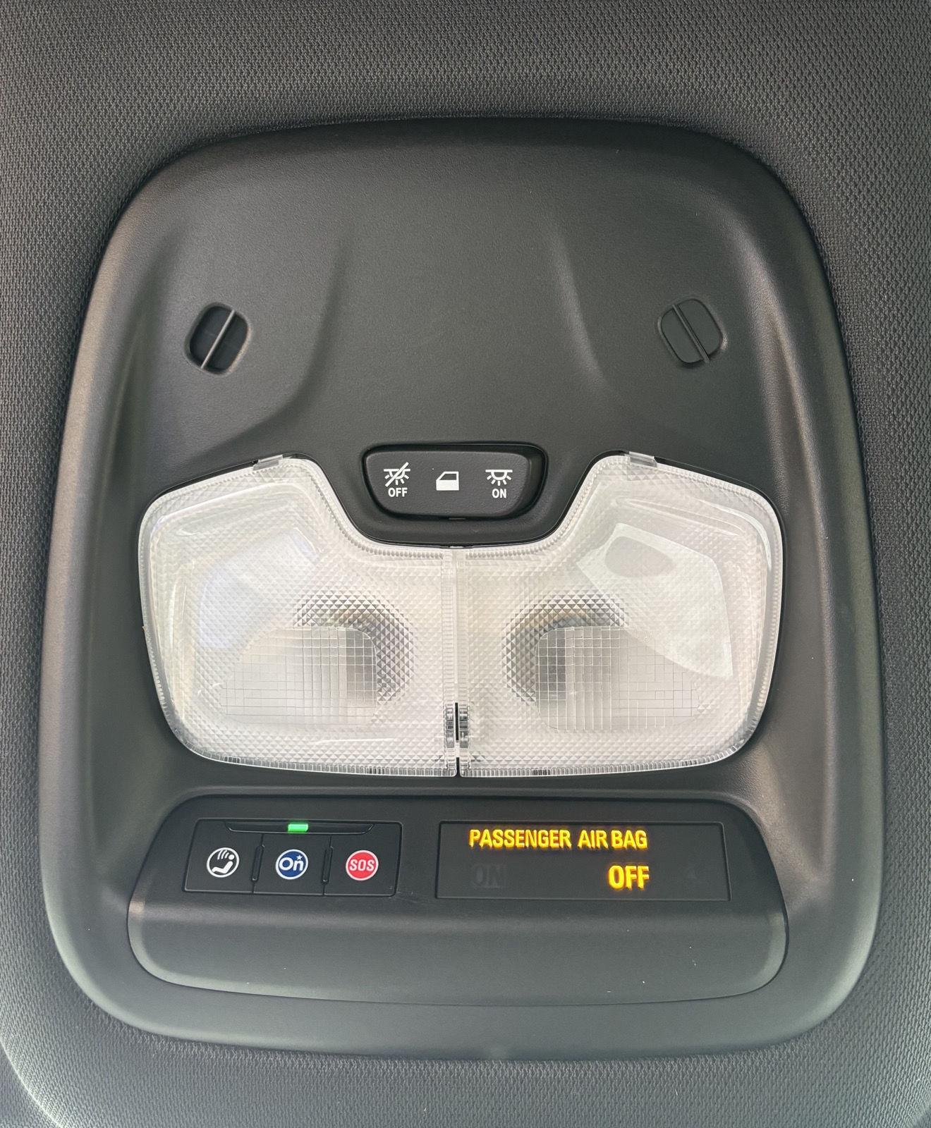 Vehicle photo 37