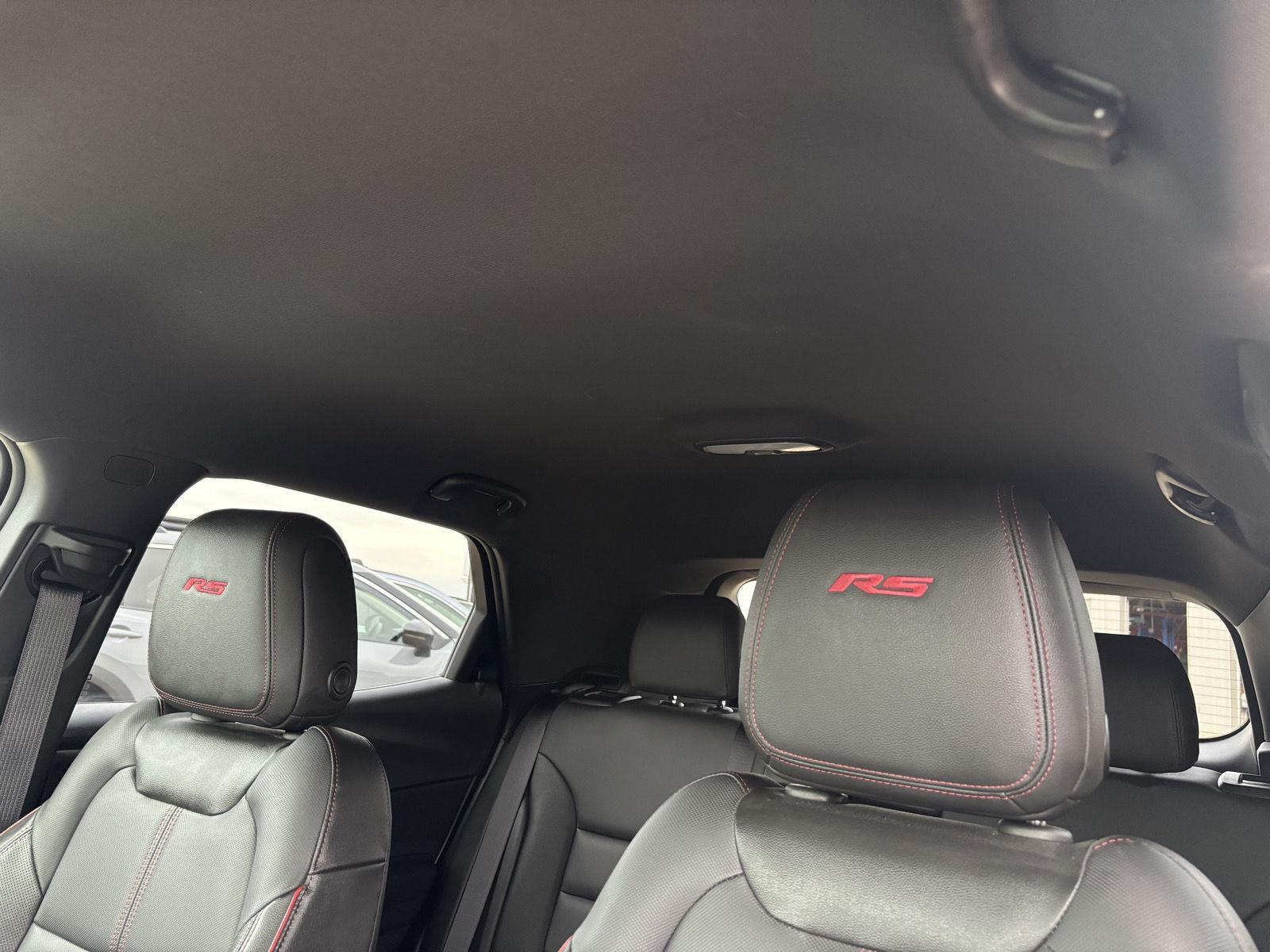 Vehicle photo 38